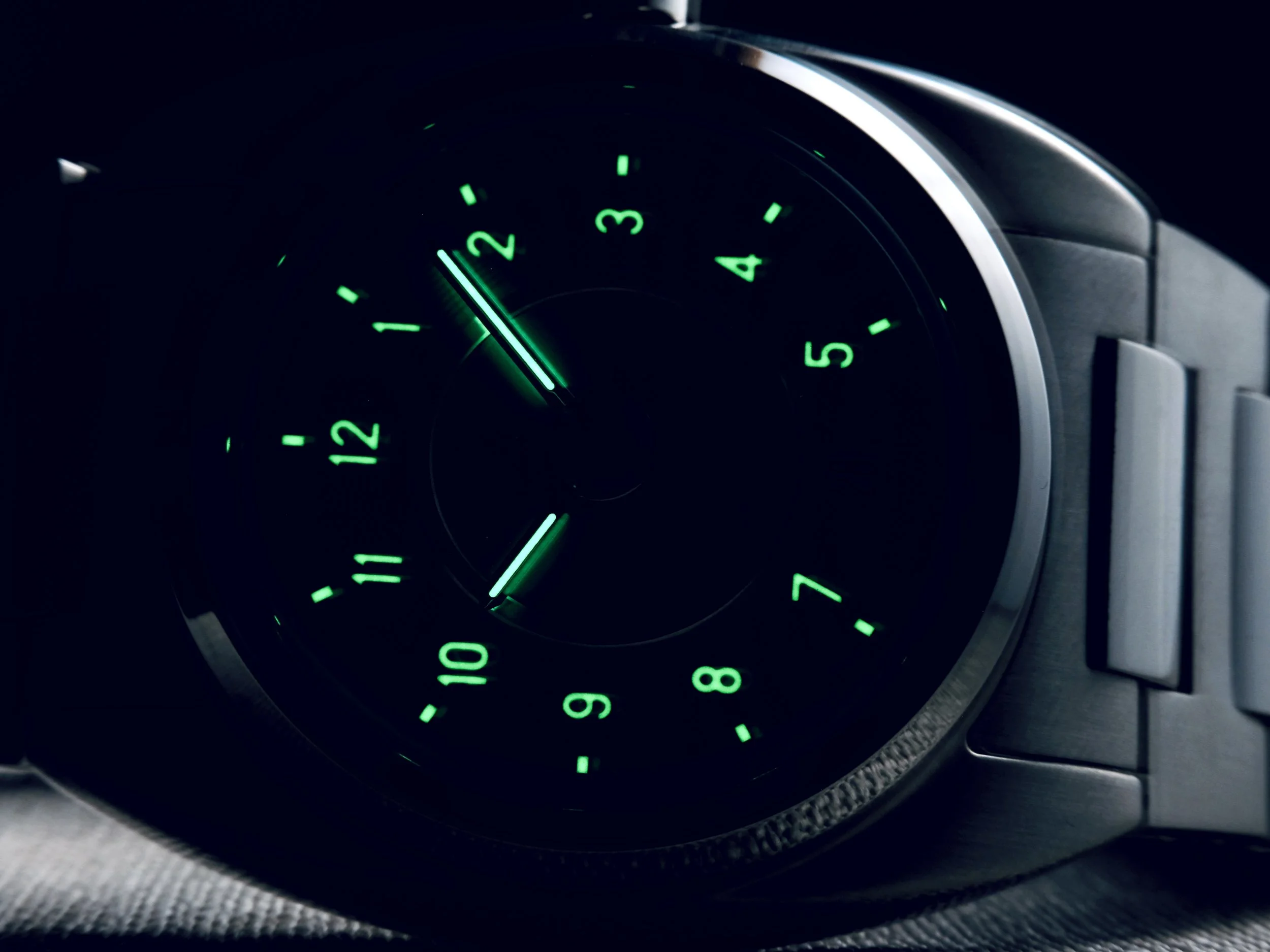 Treiber Timepieces_T54SL Gullwing_Review_Live Shots_Mainspring_31.jpeg