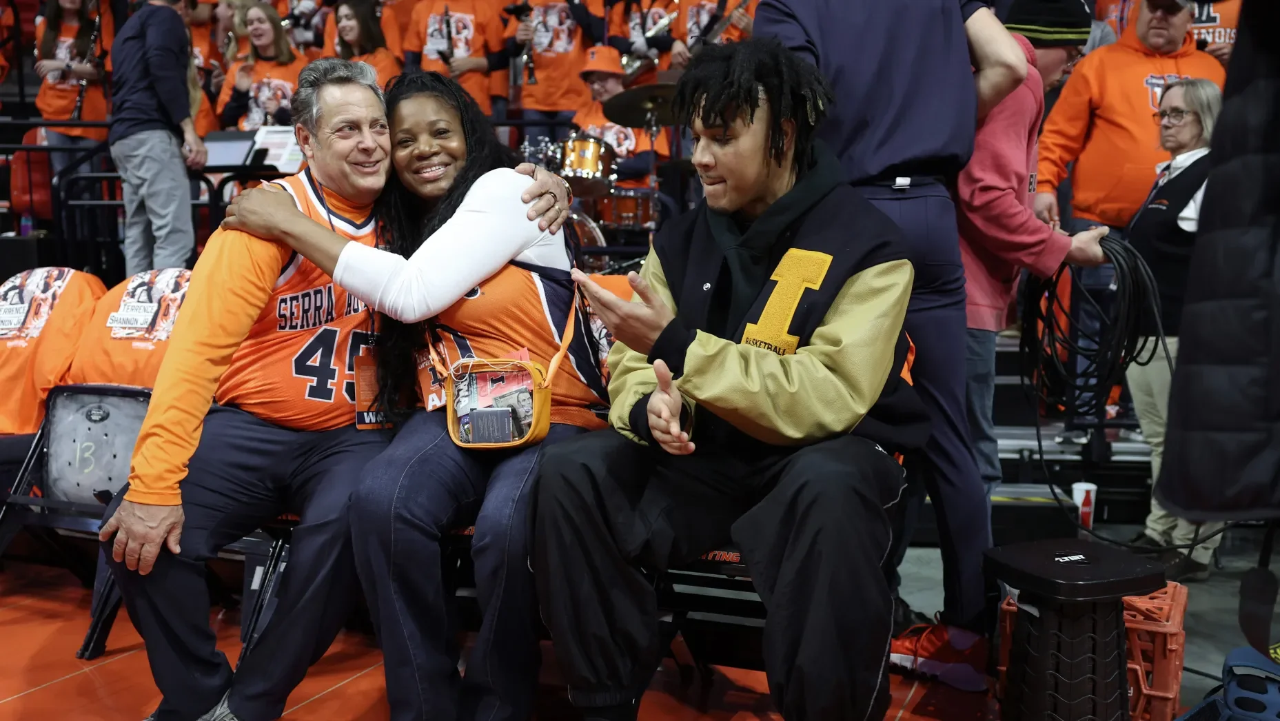 In a big-money era, University of Illinois shrugs off rules on athletes’ NIL deals