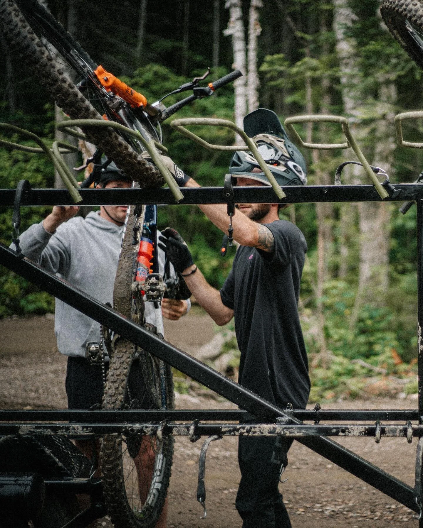 Shuttle Vibes.

Direction, champs de bataille⚔️