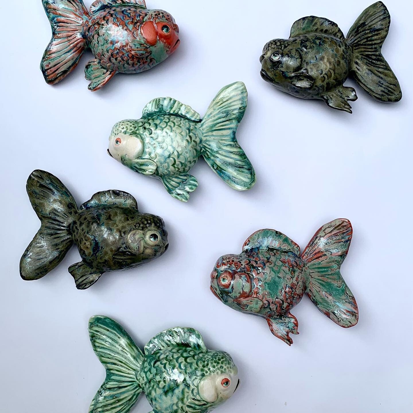 hungry gold fish

stoneware ceramic 

#libbyusher #australianceramics #goldfish