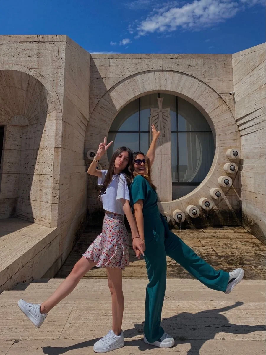 Sightseeing + afterparty