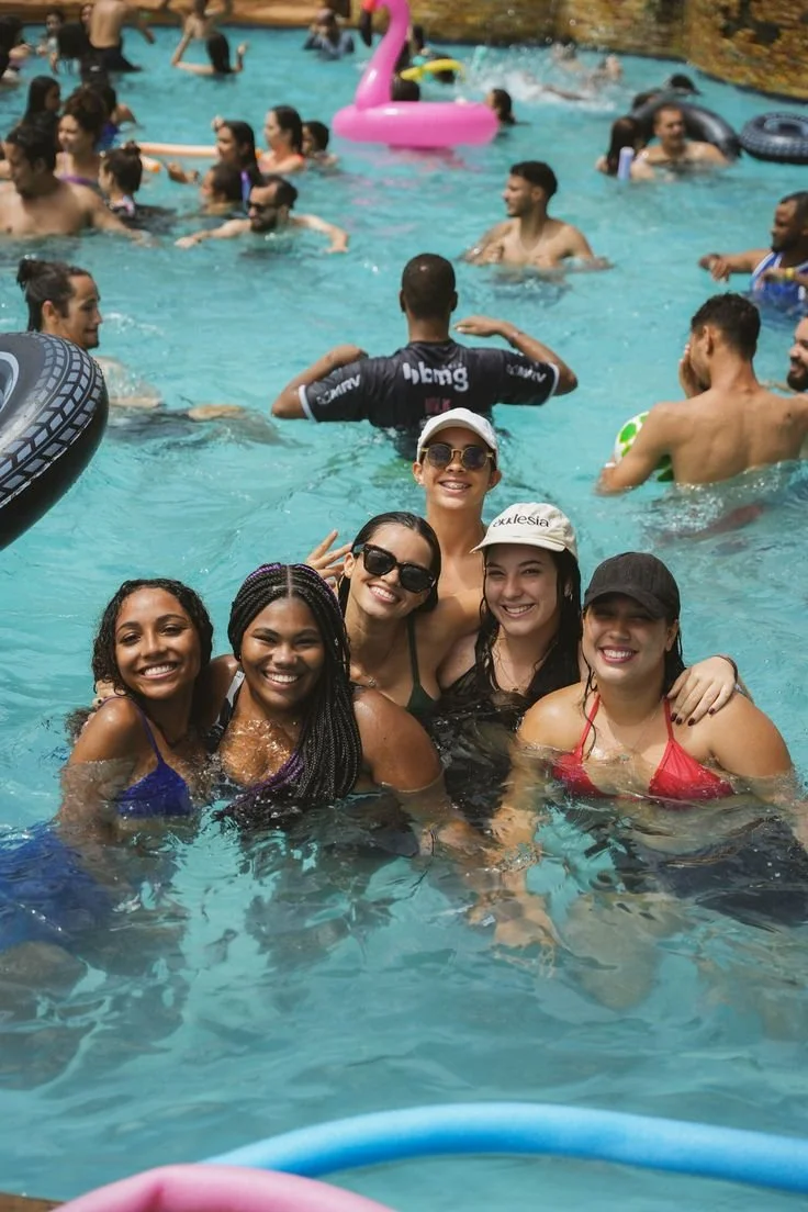 Skinny Dippers Club!