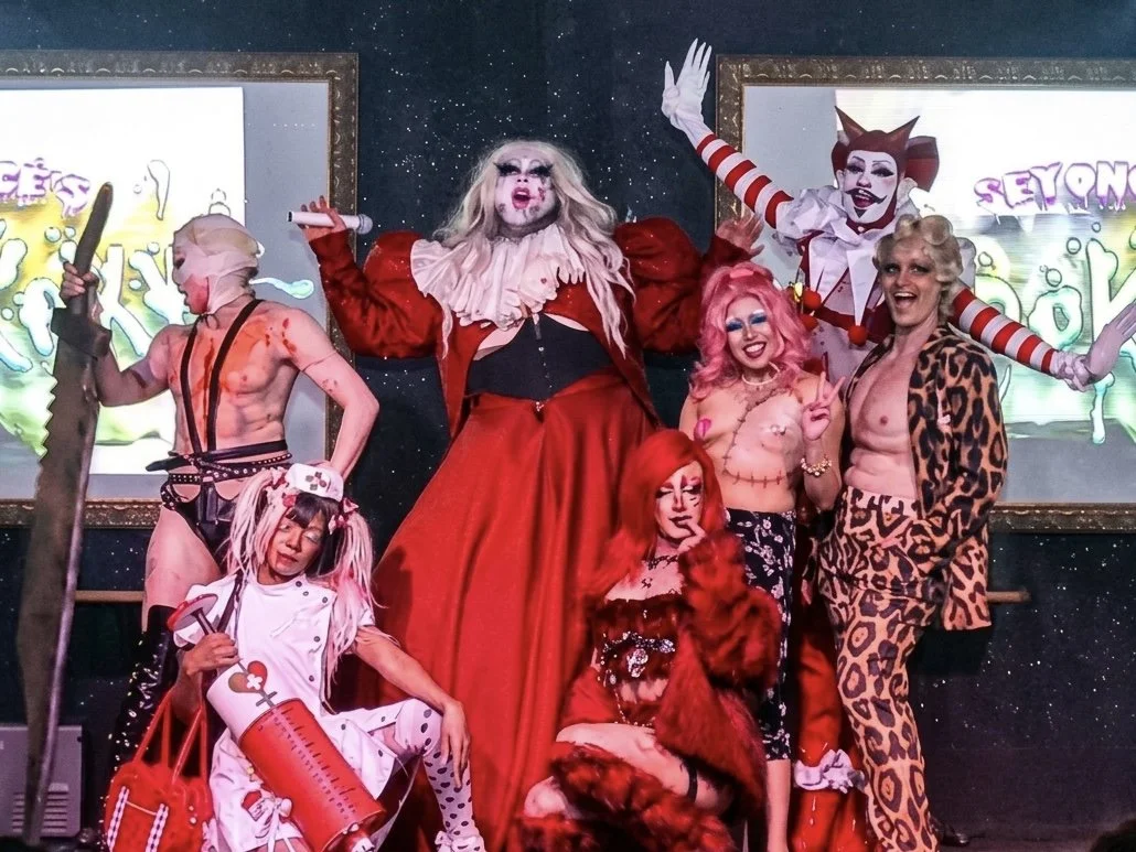 Cirque de freak Drag Show