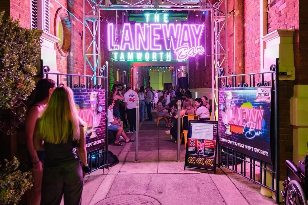 Laneway Popup Bar was a raging success! Thanks to everyone who came down for a groove.

📸 - @chasingsummerphotography