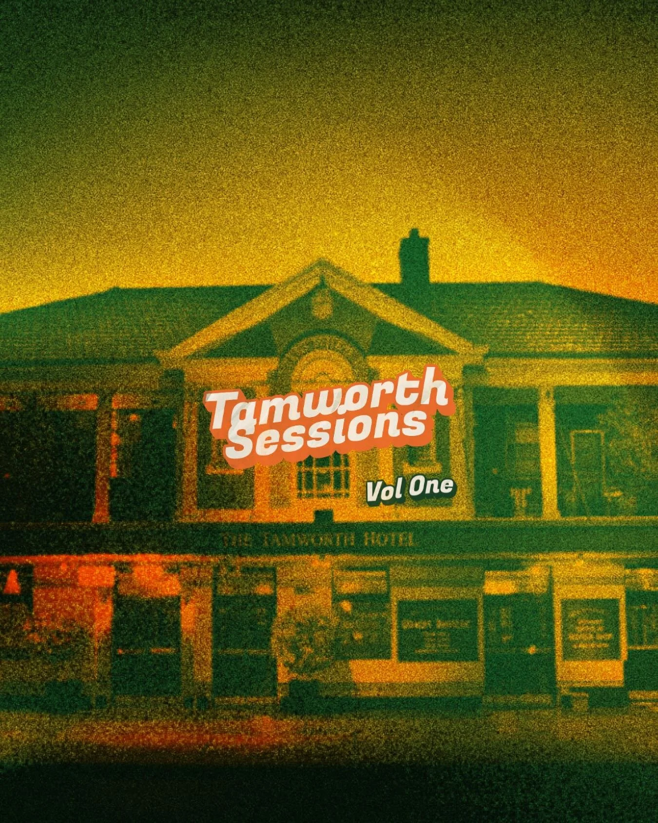 Finally remembered to charge my recorder. 

Live set from the Tamworth Hotel on Friday night. You never know what to expect from these gigs. It could be anything. 

Shout out to the boys who stuck around and were vibin!

Link in bio!