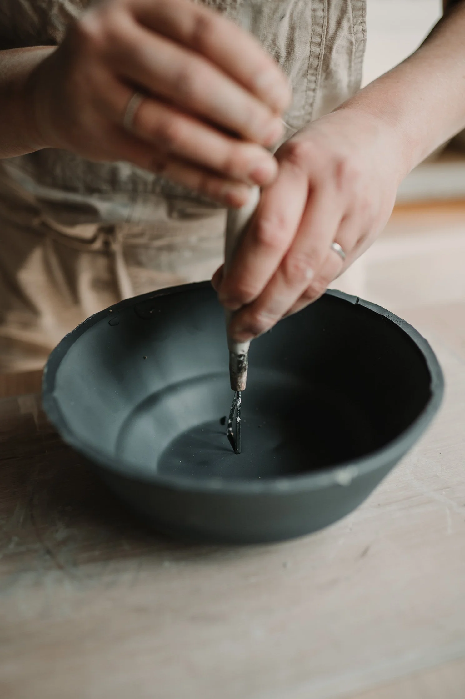 ayla-maagdenberg-sari-rikken-ceramics-pot4.jpg