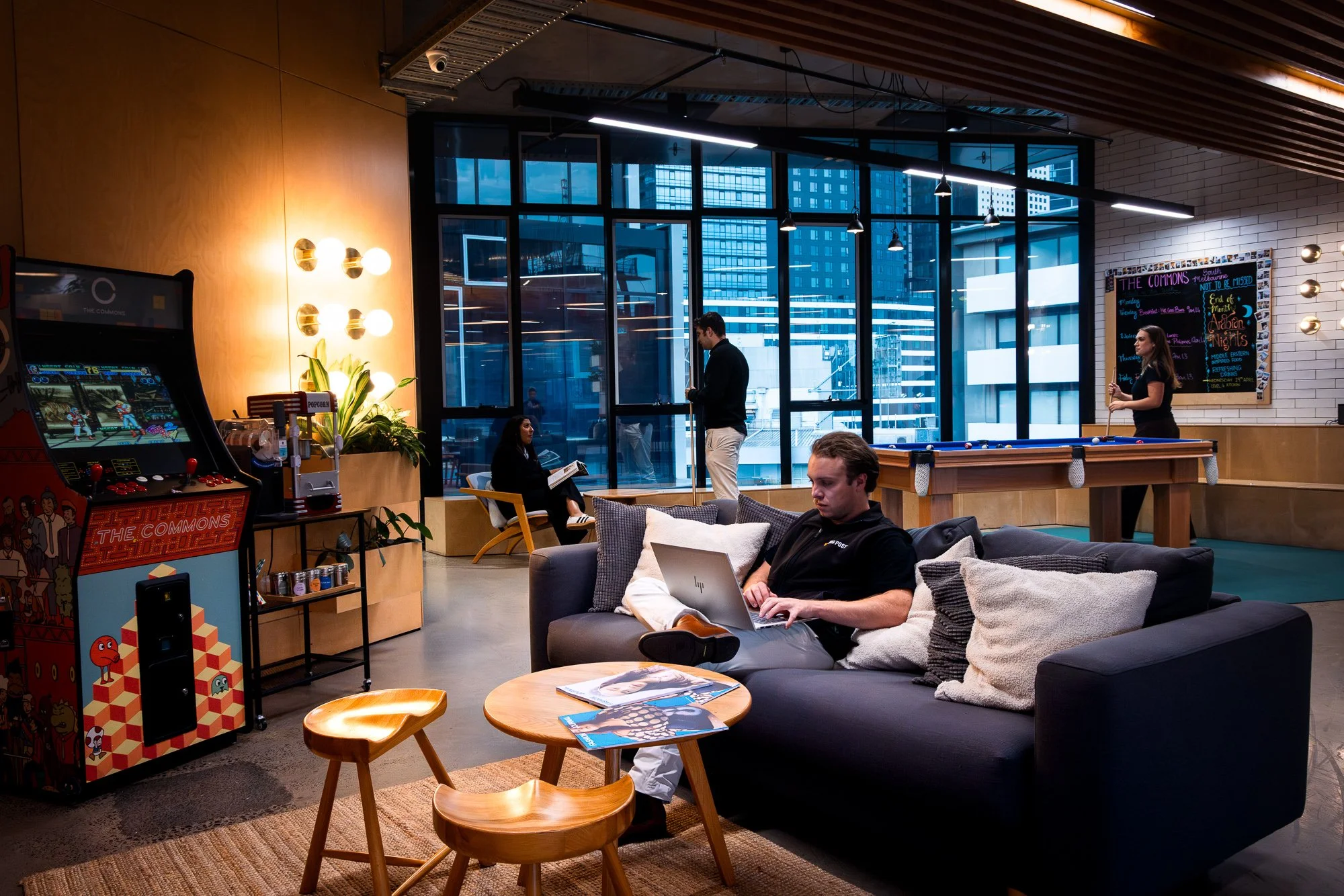 Big_post - City_Office (27).jpg