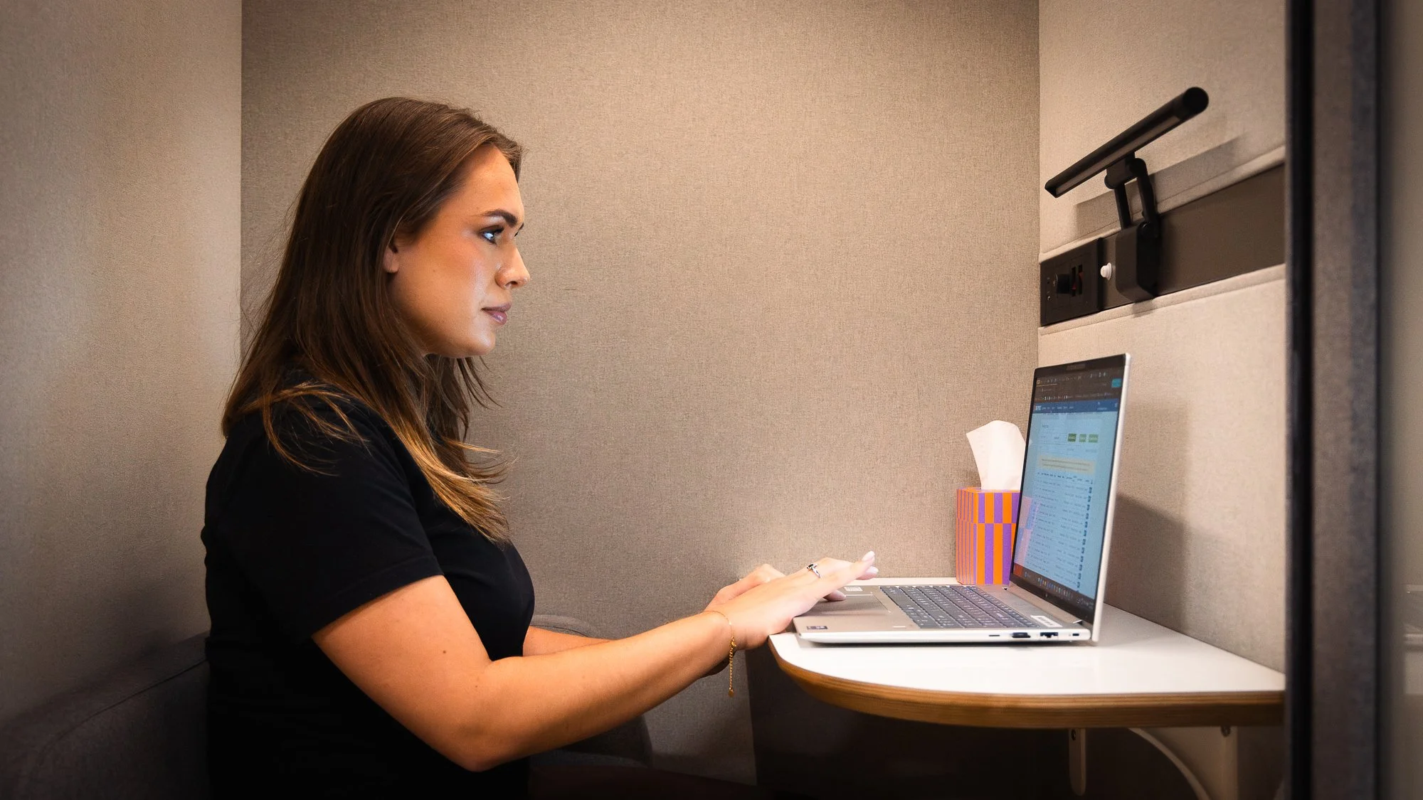 Big_post - City_Office (12).jpg