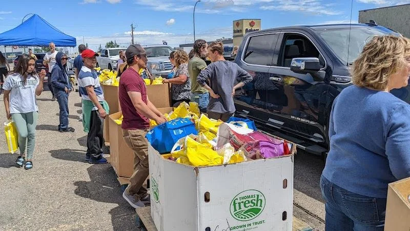 WST Members Donate 182 Pounds of Food to Target Hunger