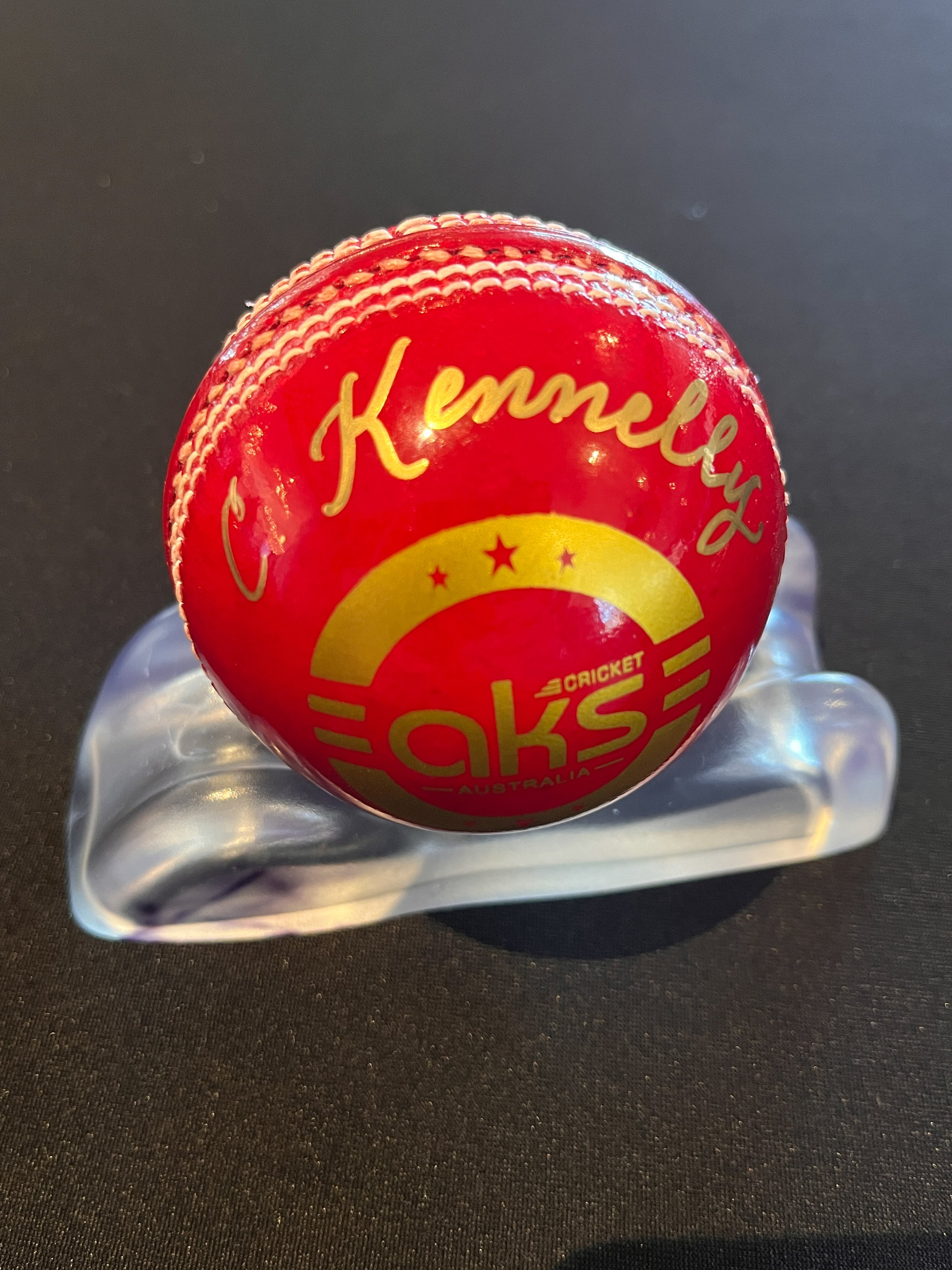 hand-lettering-cricket-balls-live-personalisation-kristie-onasis-calligraphy-perth.JPG