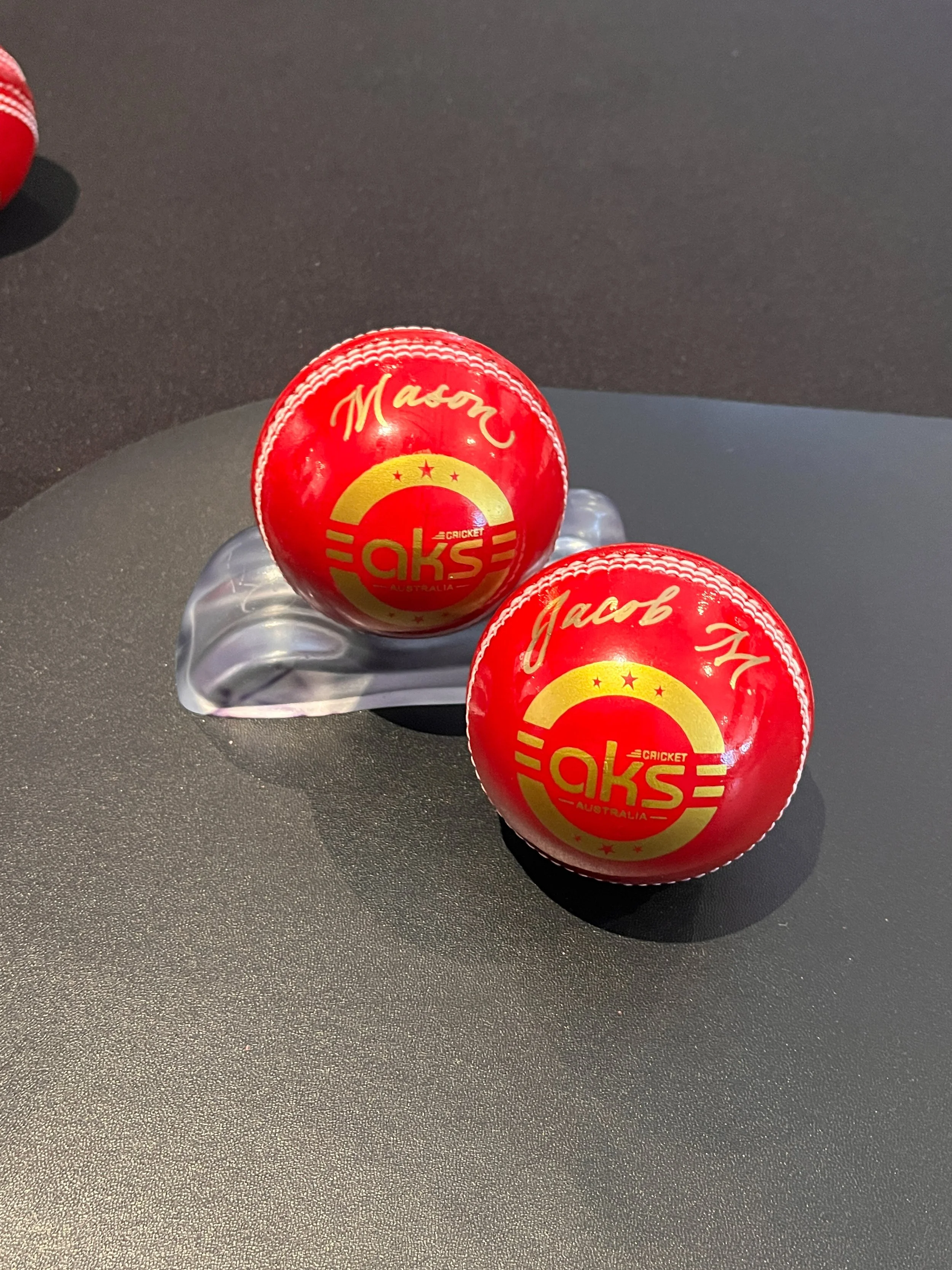 hand-lettering-closeup-cricket-balls-live-event-artist-kristie-onasis-calligraphy-perth-western-australia.JPG