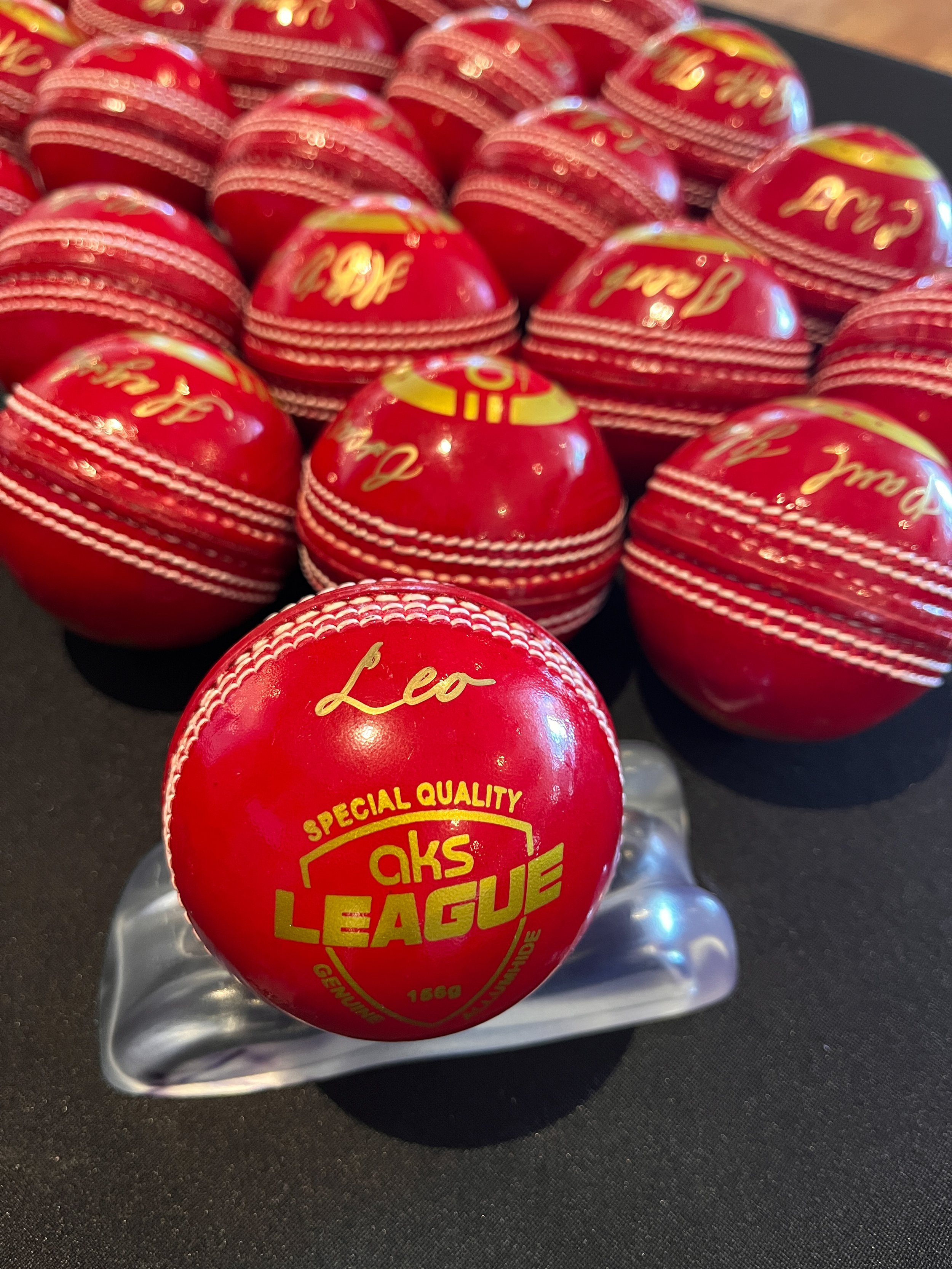 hand-lettering-closeup-cricket-balls-live-personalisation-kristie-onasis-calligraphy-perth-australia.JPG