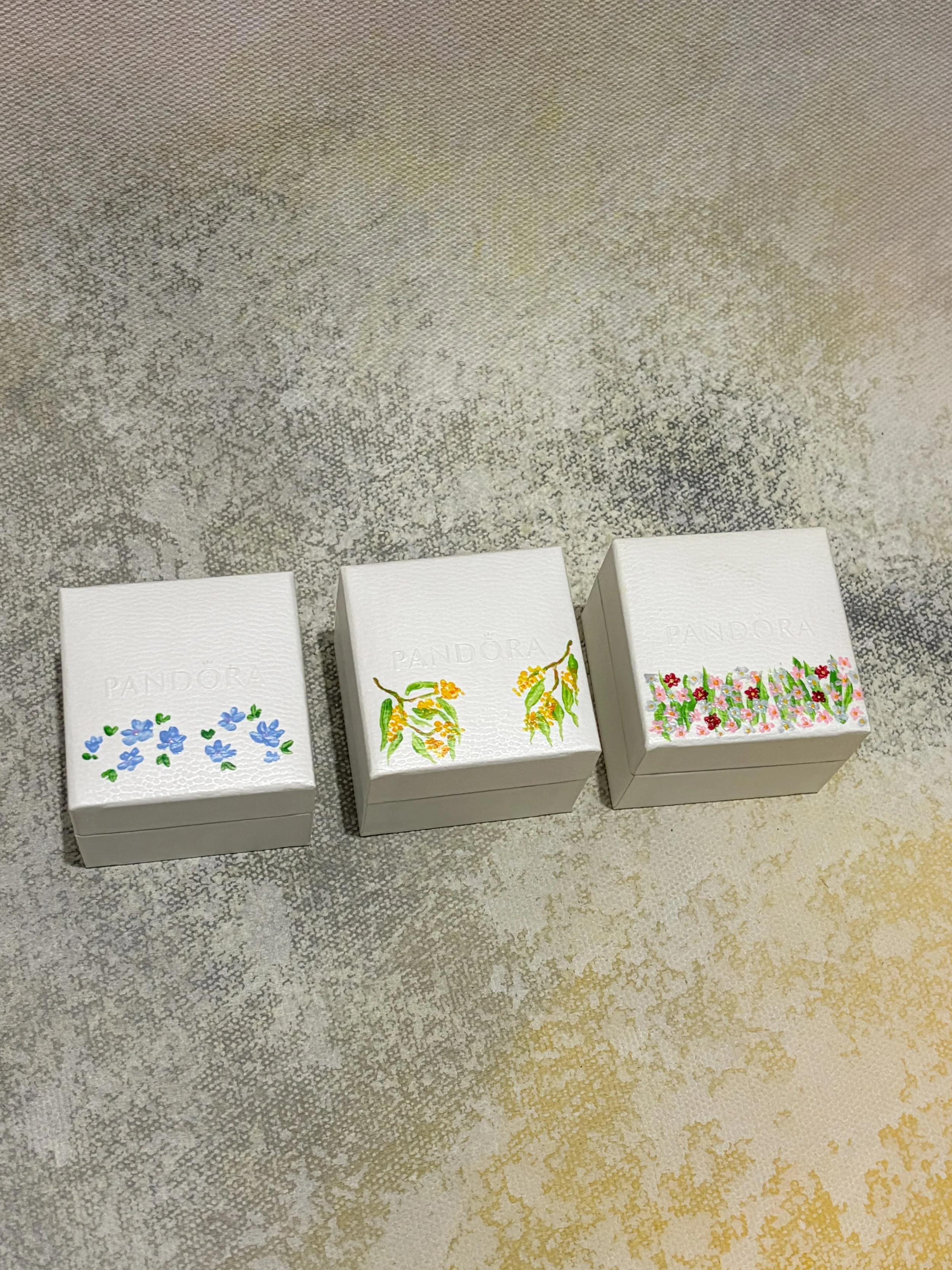 pandora-box-jewelry-personalisation-painting-australia-native-flower-kristie-onasis-calligraphy.jpg
