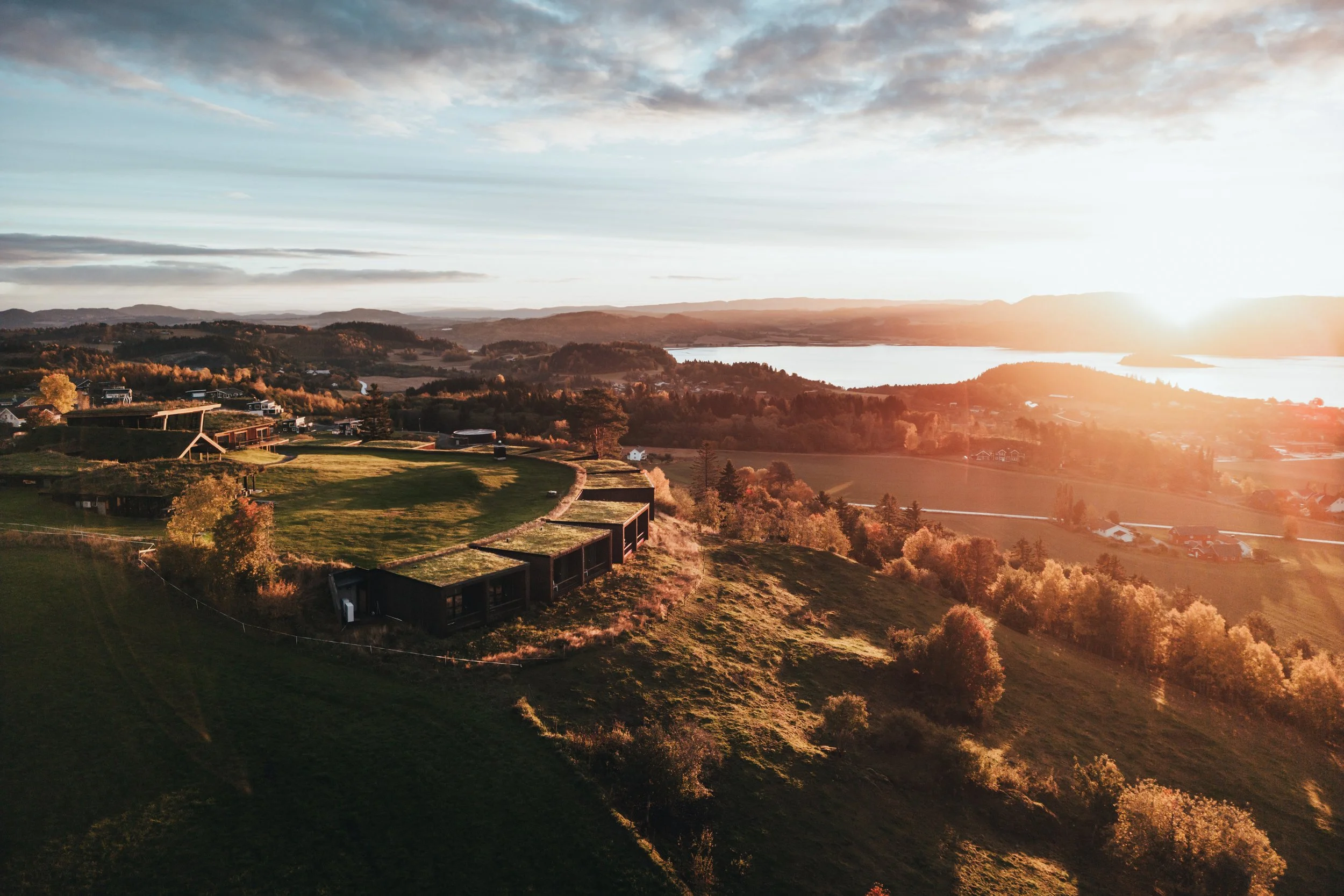 Øyna travel destination, natural surroundings, eco-friendly, conferences