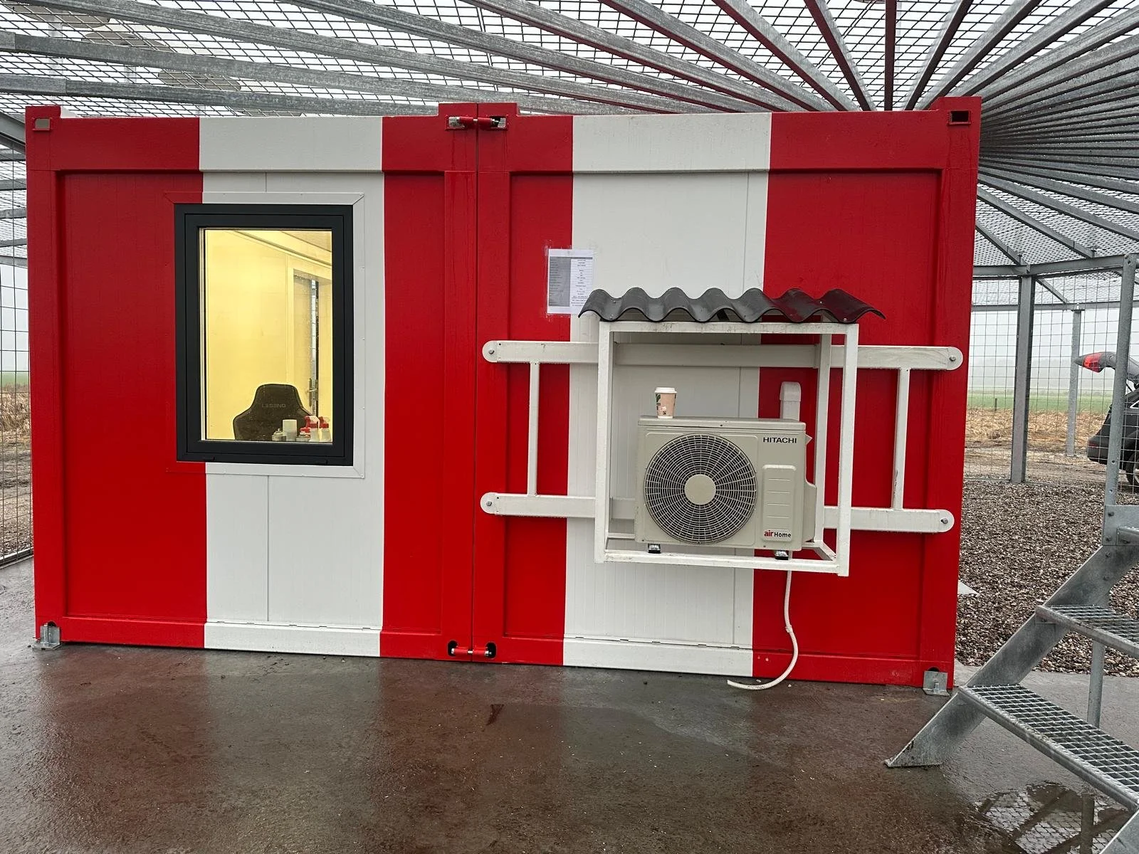 AviNeering DVOR Equipment Shelter