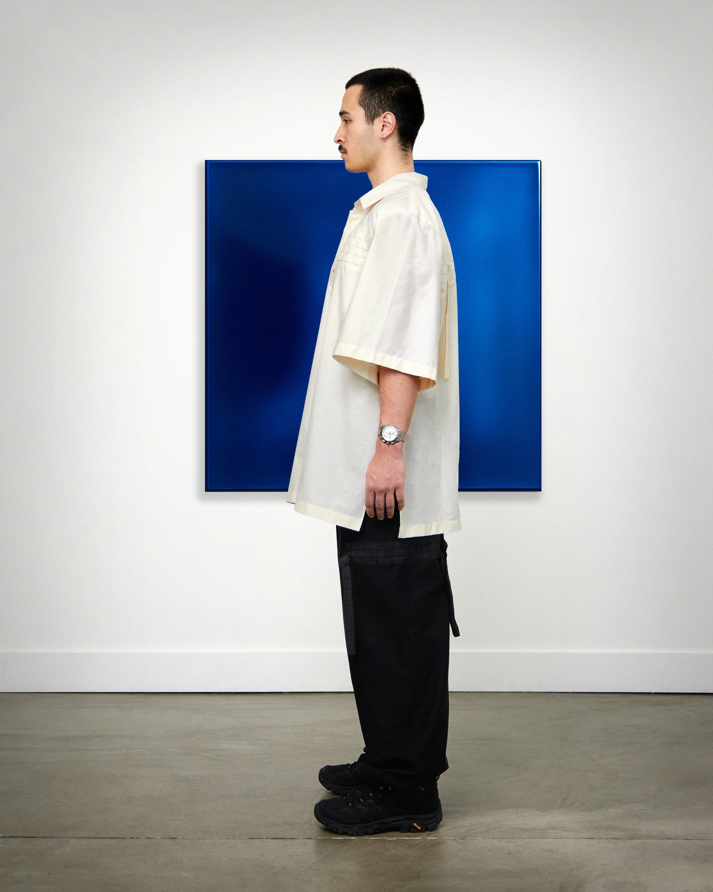 LOOK 02 - SIDE.jpg