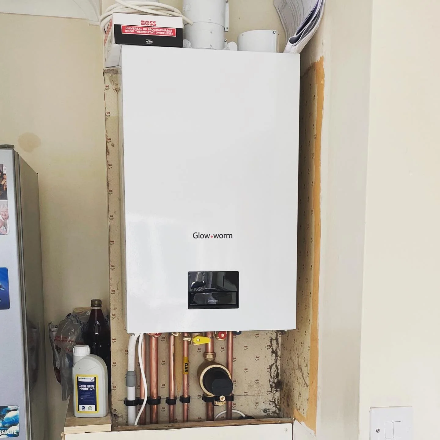 WINTER IS COMING 🥶

Nope, we are not quoting Game Of Thrones for any fans out there!!

The fact is winter is just around the corner, gas prices are going up and up and older boilers are very inefficient compared to modern boilers so your old setup m