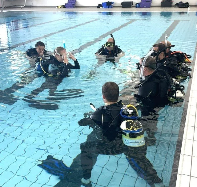 Diveworld - Pool Training Session 