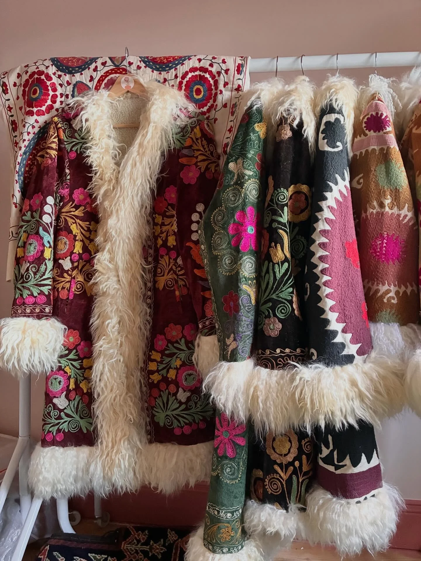 Happy Monday beautiful souls! 🌸 Tomorrow is my birthday AND it&rsquo;s pancake day 🥞💕

I&rsquo;ll be taking a short break to celebrate with my loved ones but I&rsquo;ll be back processing, packing and posting orders on Friday 💌 

In the meantime,