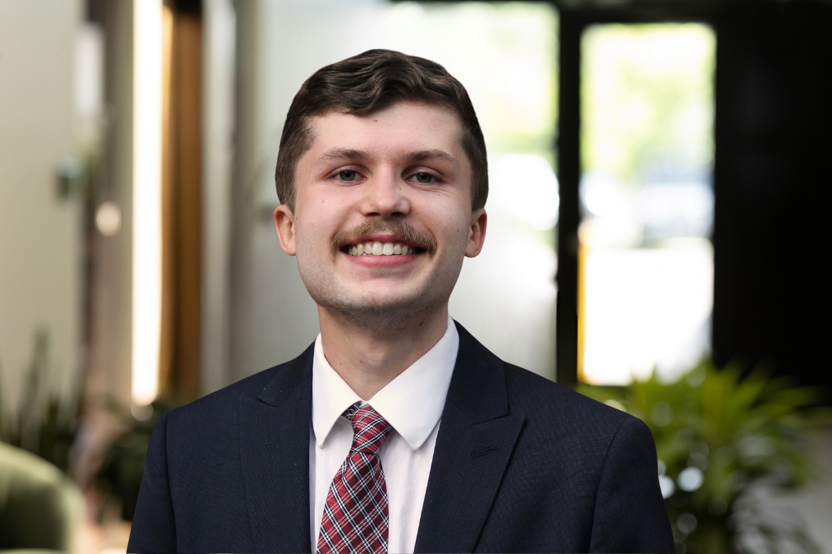 Thomas Holton, Associate at SINA