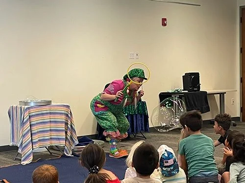 10-birthday-celebration-clown-01.jpg