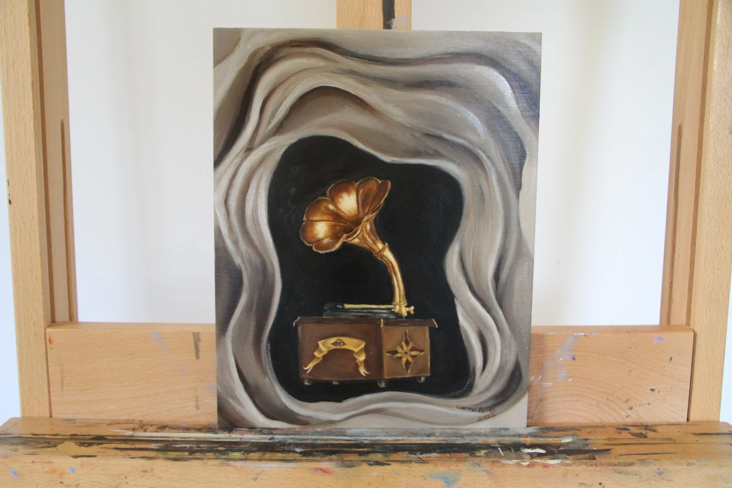 Whispering - Five Senses Collection