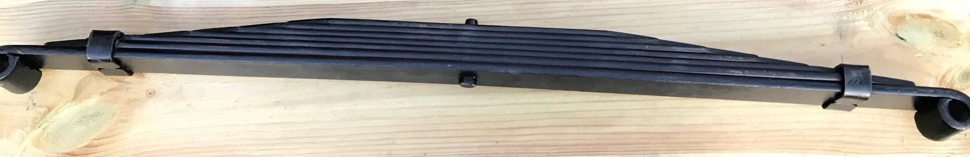 Pair of Sports “Flat” Rear Leaf Springs c/w bushes - Lower Sports Type ...