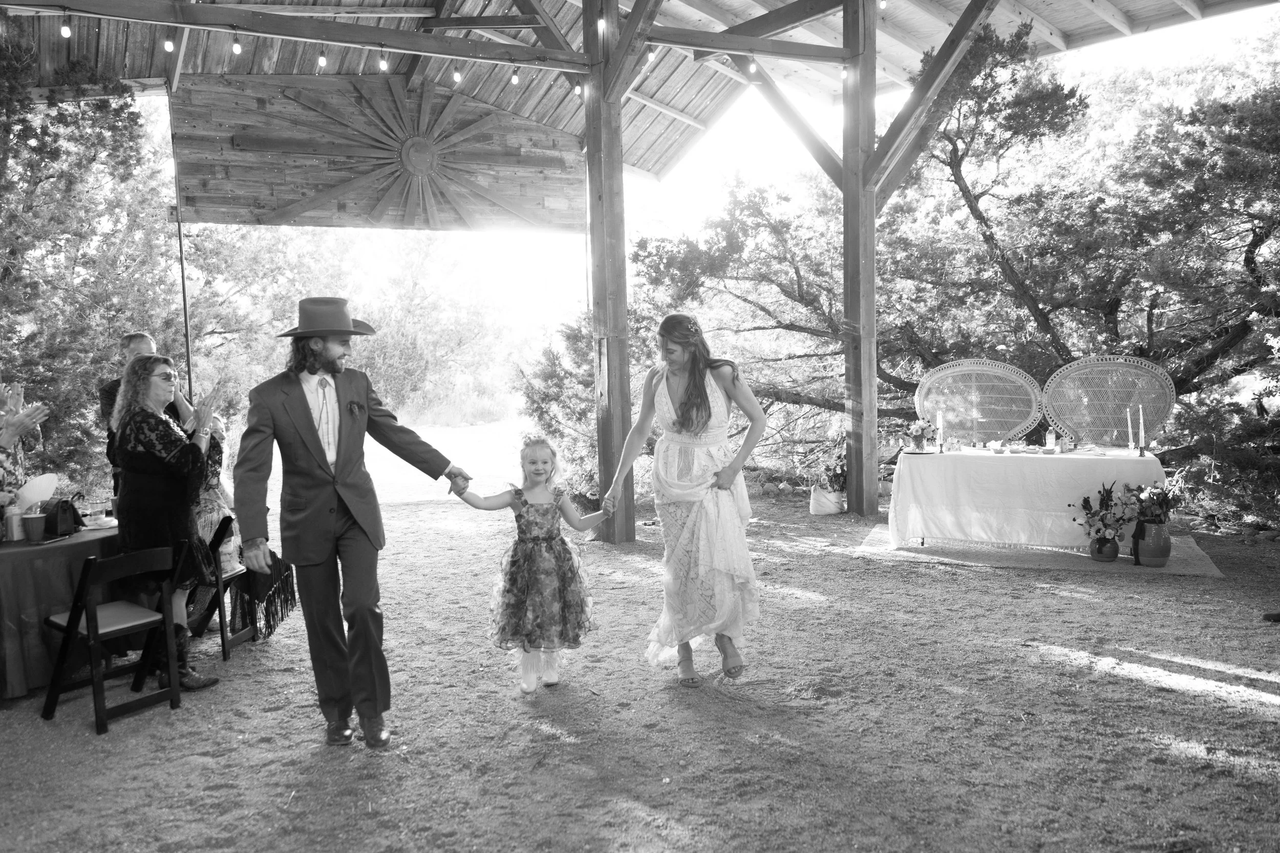 Rachel-Chris-Sneak-Peek-108.jpg