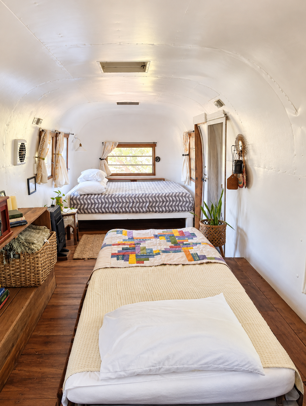 1 optional twin bed if needed
