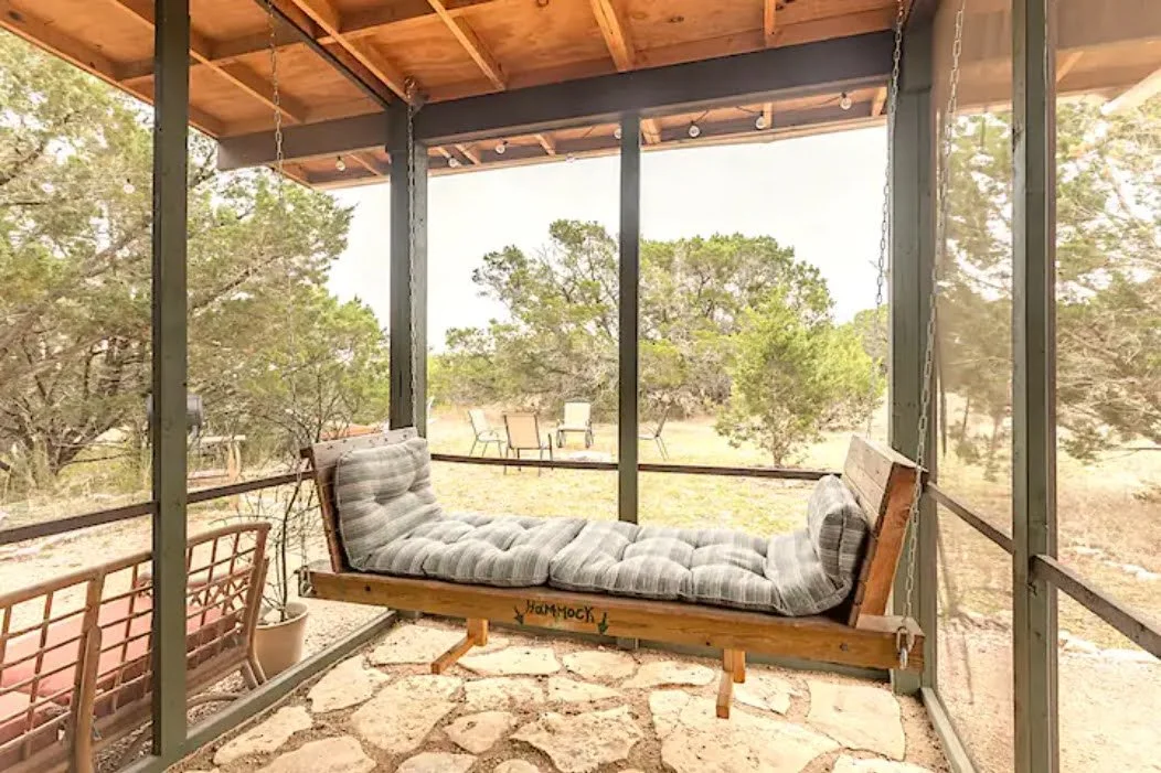 screened in back porch