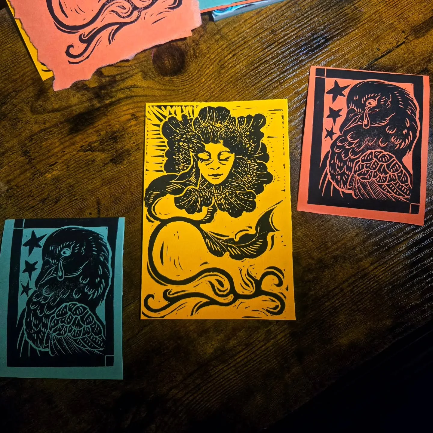 Oh by the way, it's block printing time. Feral for more block printing. These were testers I gave out to people, and I've come to the conclusion I really want to get better tools. Speedball ain't it 👁
.
.
.
.
.
.
.
.
.
.
.
#blockprint #reliefprint #