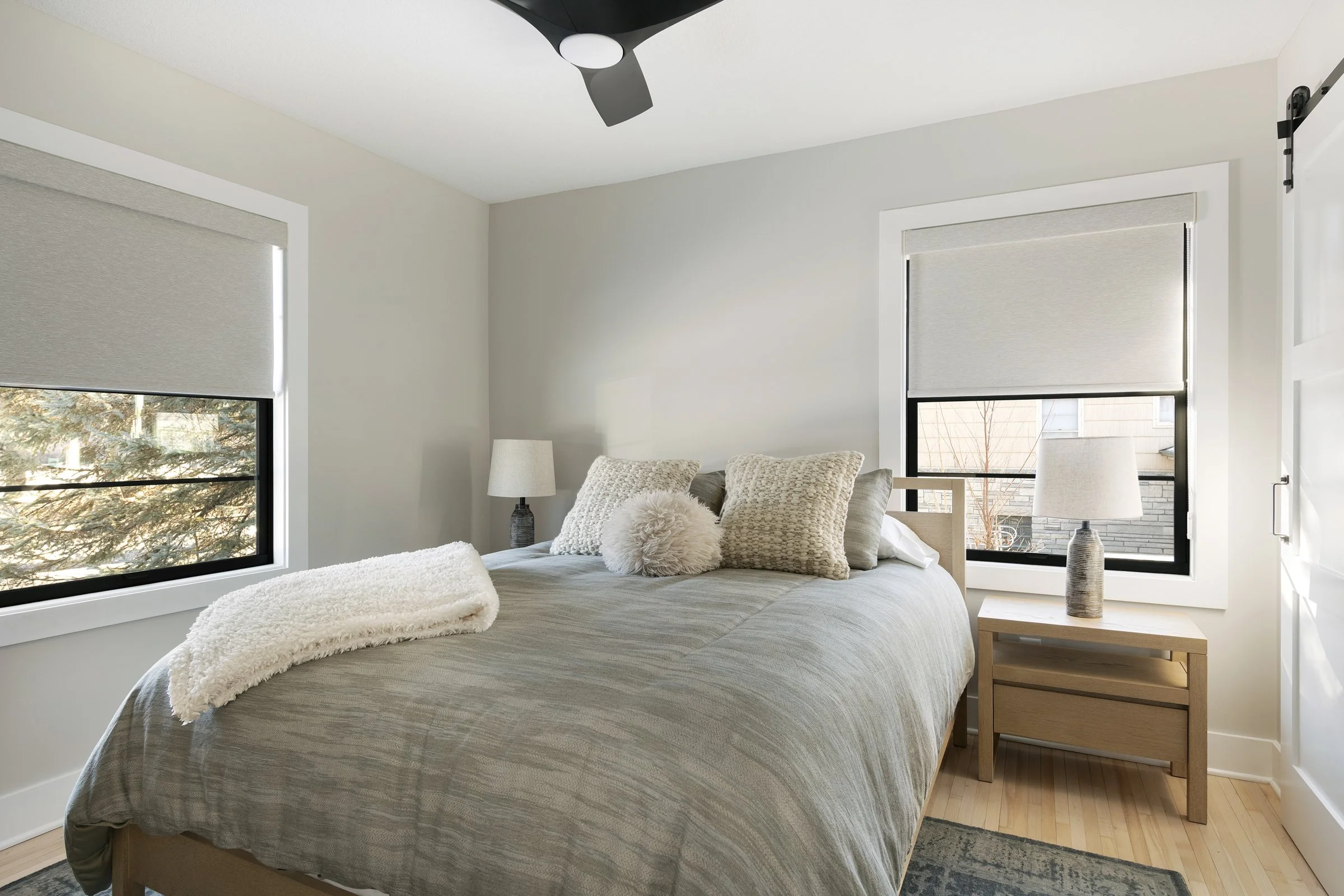 Julkowski - York Ave N_030.jpg