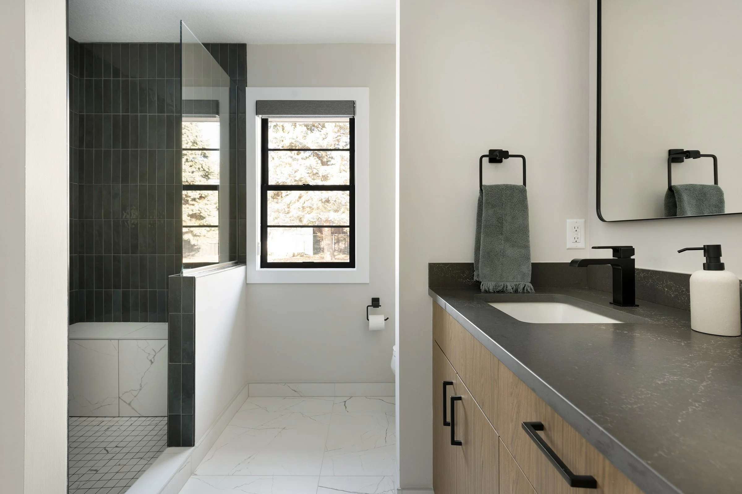 Julkowski - York Ave N_027.jpg