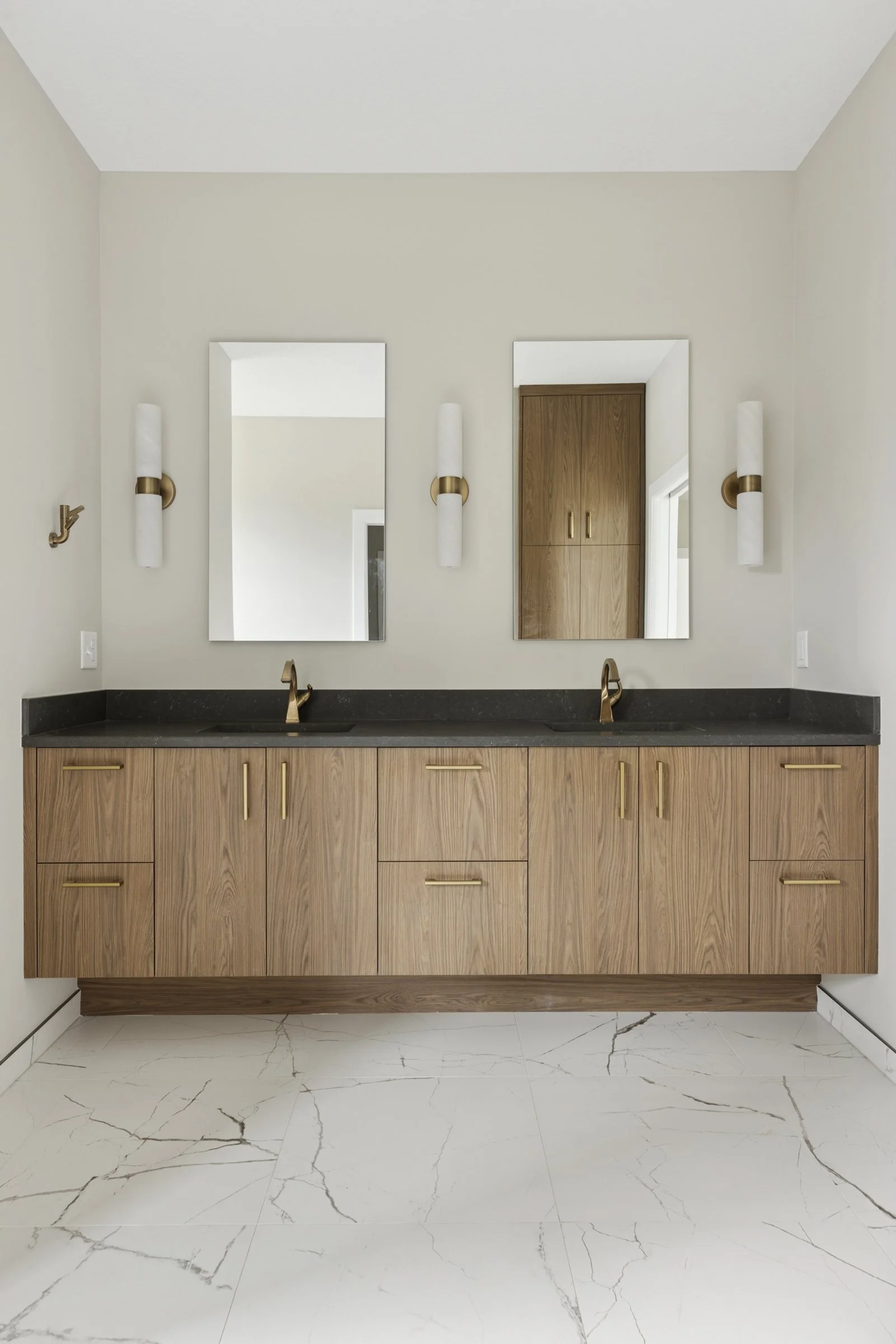 Julkowski, Inc - 12970 Mallard Cove - 029.jpg