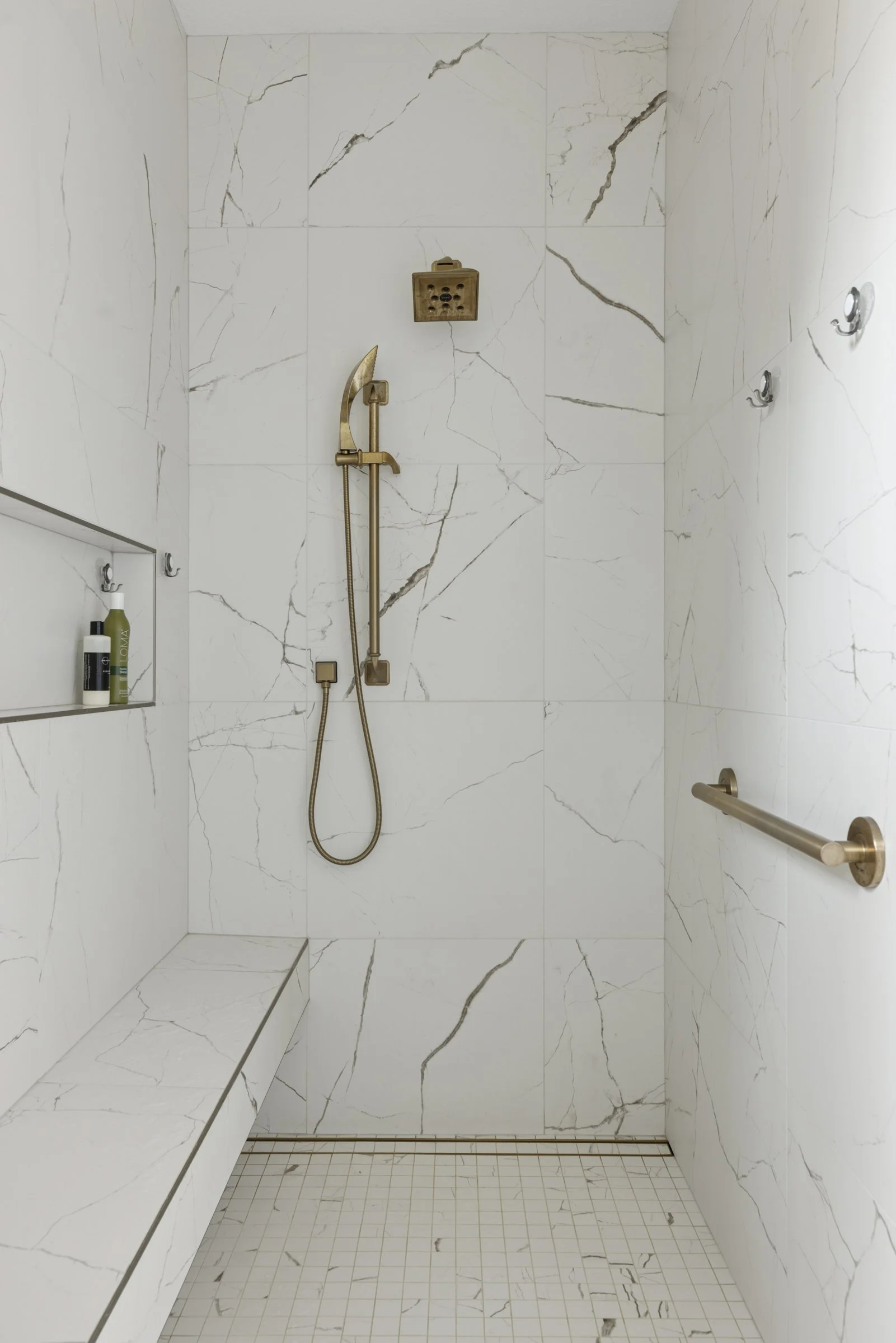 Julkowski, Inc - 12970 Mallard Cove - 032.jpg