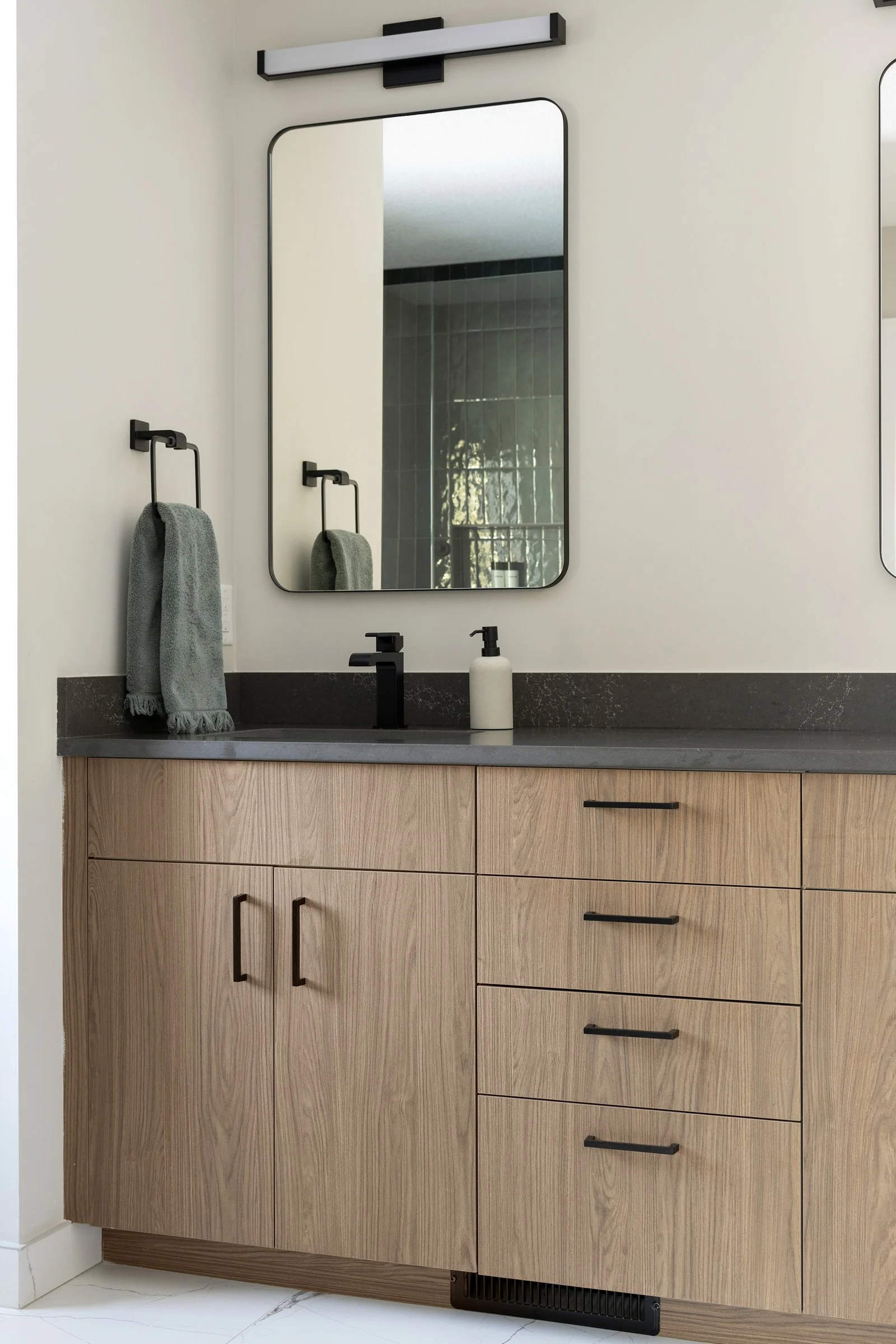 Julkowski - York Ave N_025.jpg