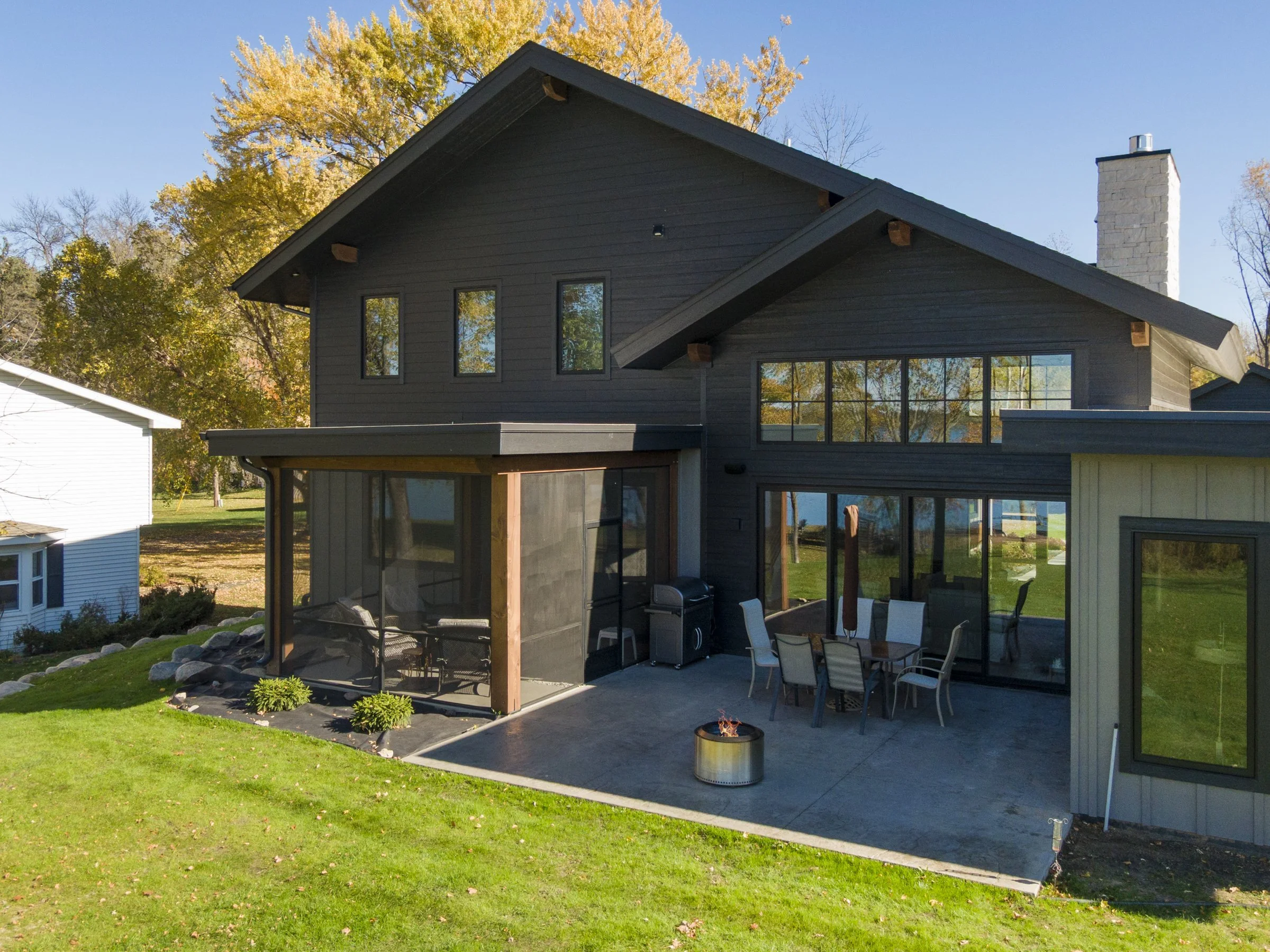 Julkowski, Inc - 12970 Mallard Cove - Aerials - 010.jpg