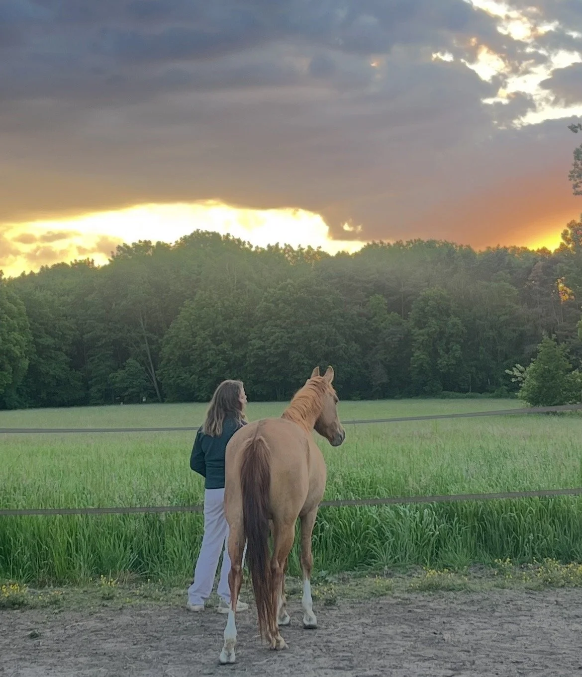 "I've got your back". Raïa & Nathalie