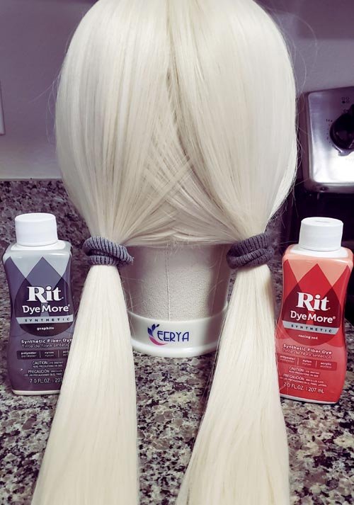 How to dye a synthetic wig : Harley Quinn pigtails — CosplayerJourney