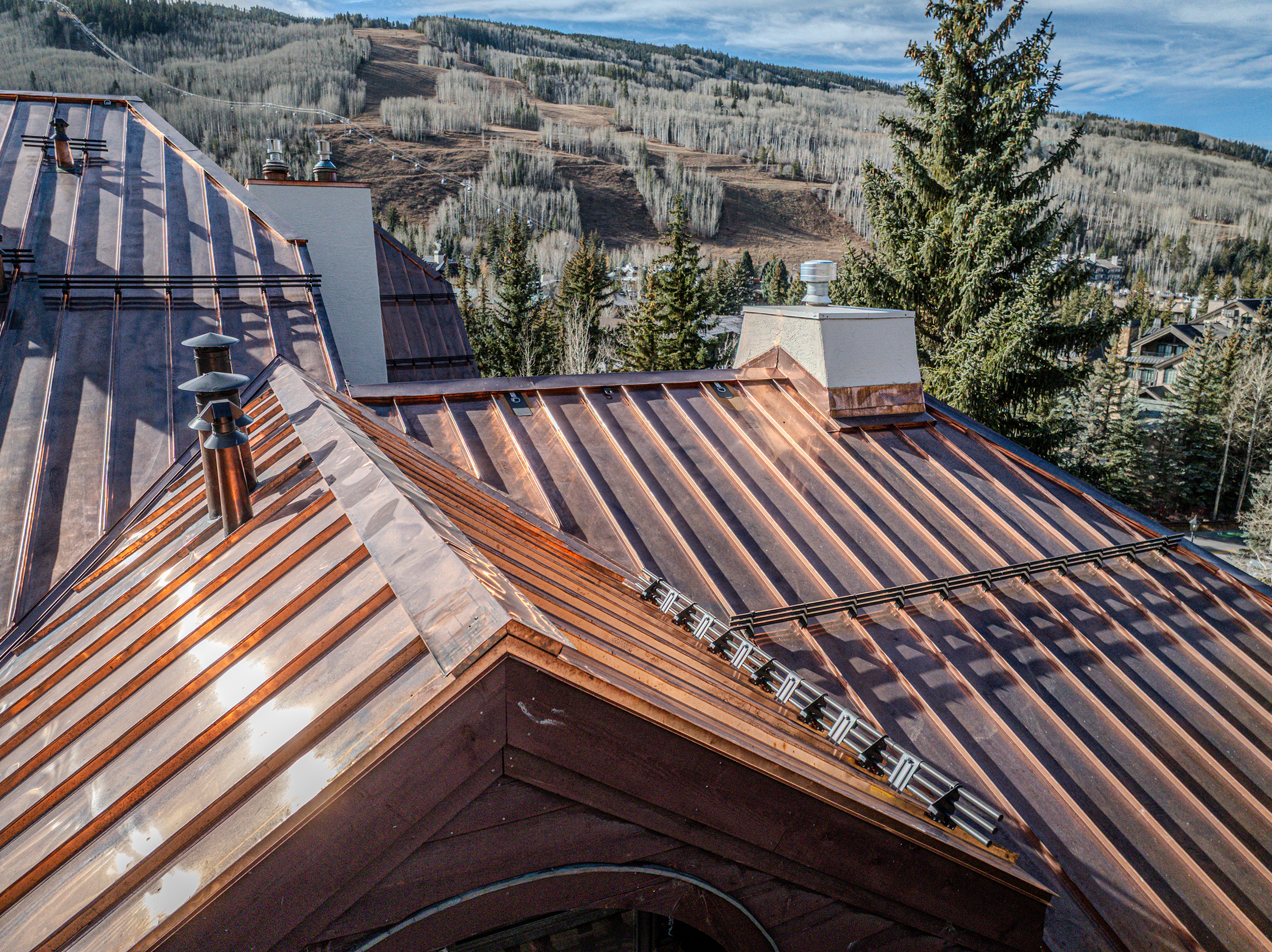 Nov12_25 - Turner Morris Vail - Tyrolean Apartments - Drone Photos-17.png