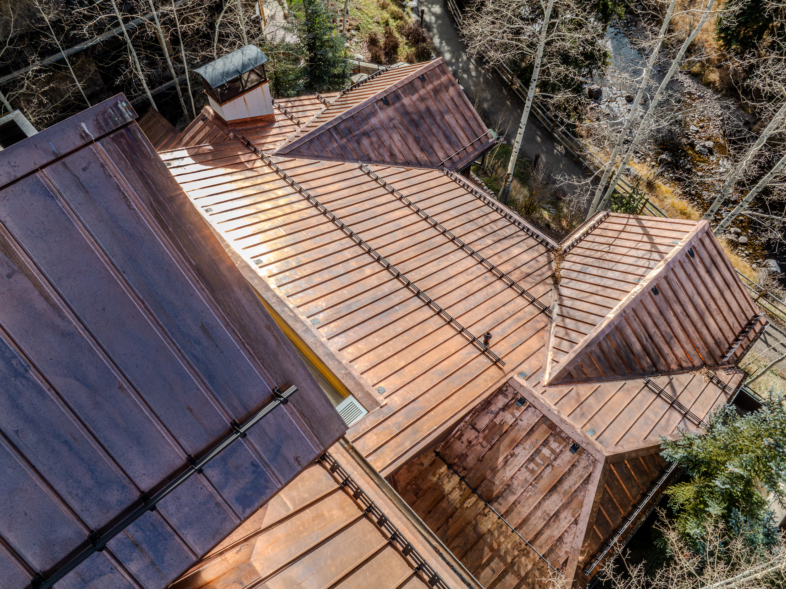 Nov12_25 - Turner Morris Vail - Tyrolean Apartments - Drone Photos-05.png