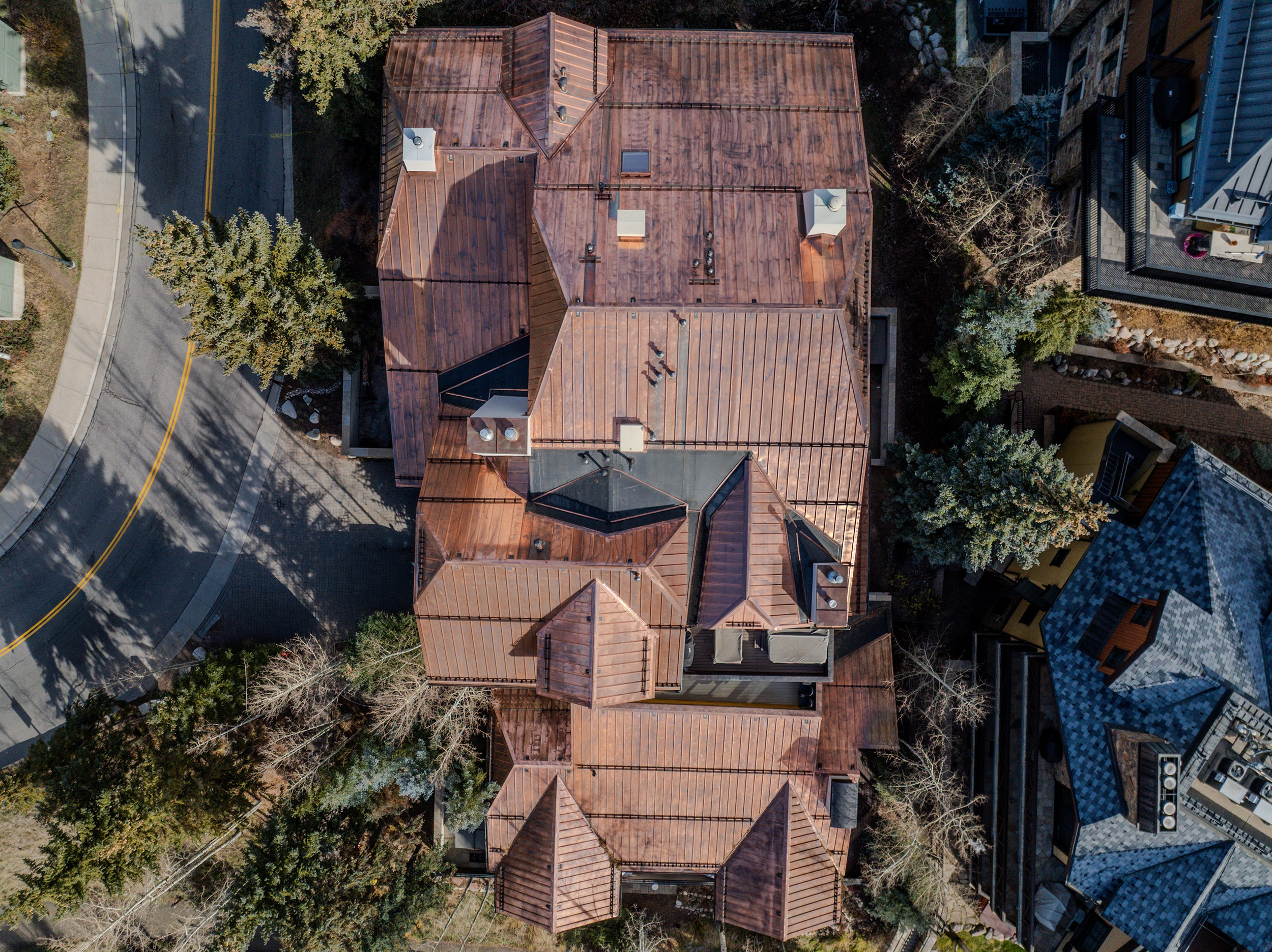 Nov12_25 - Turner Morris Vail - Tyrolean Apartments - Drone Photos-09.png