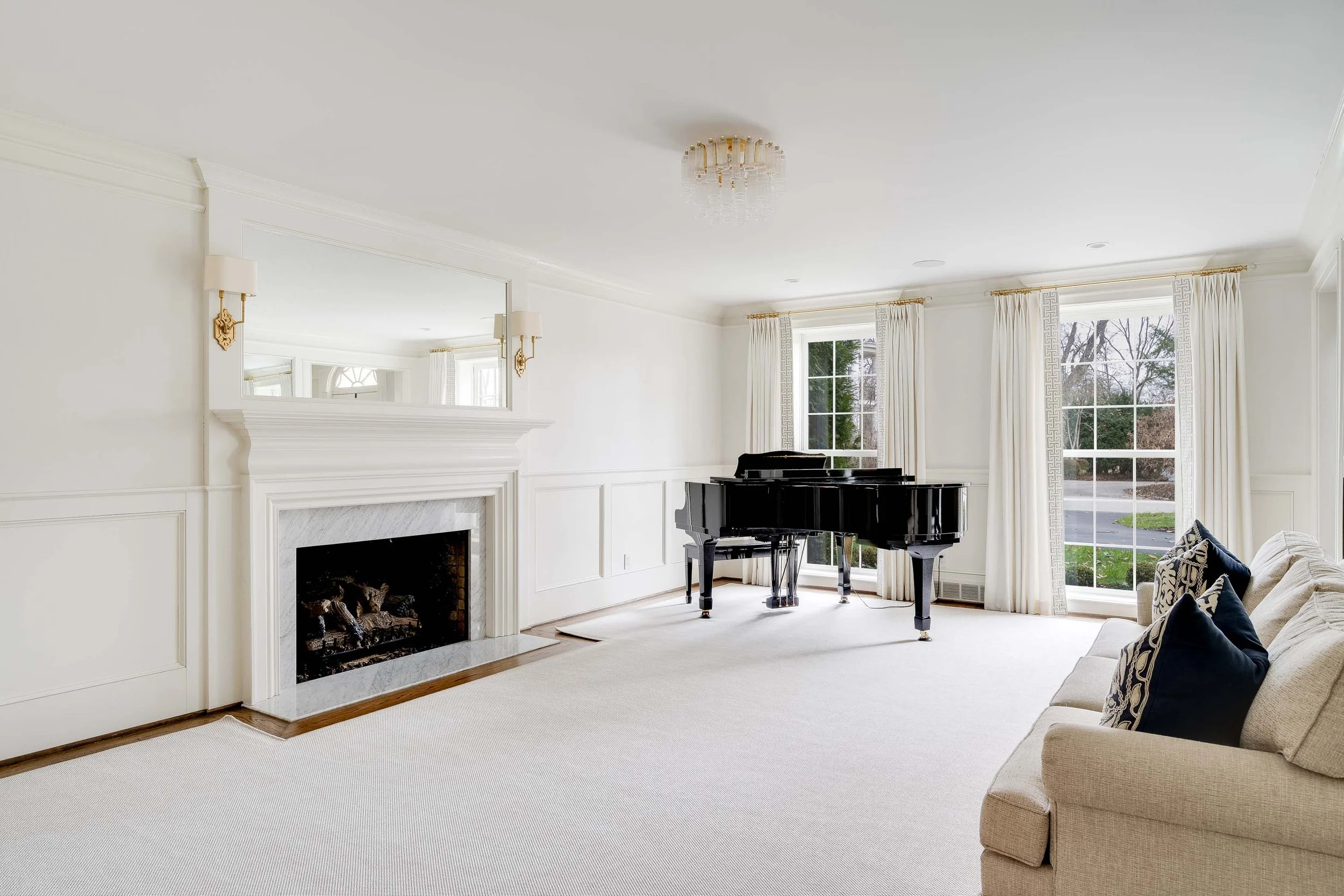 Blissful Beauty — Luxury Rentals Louisville