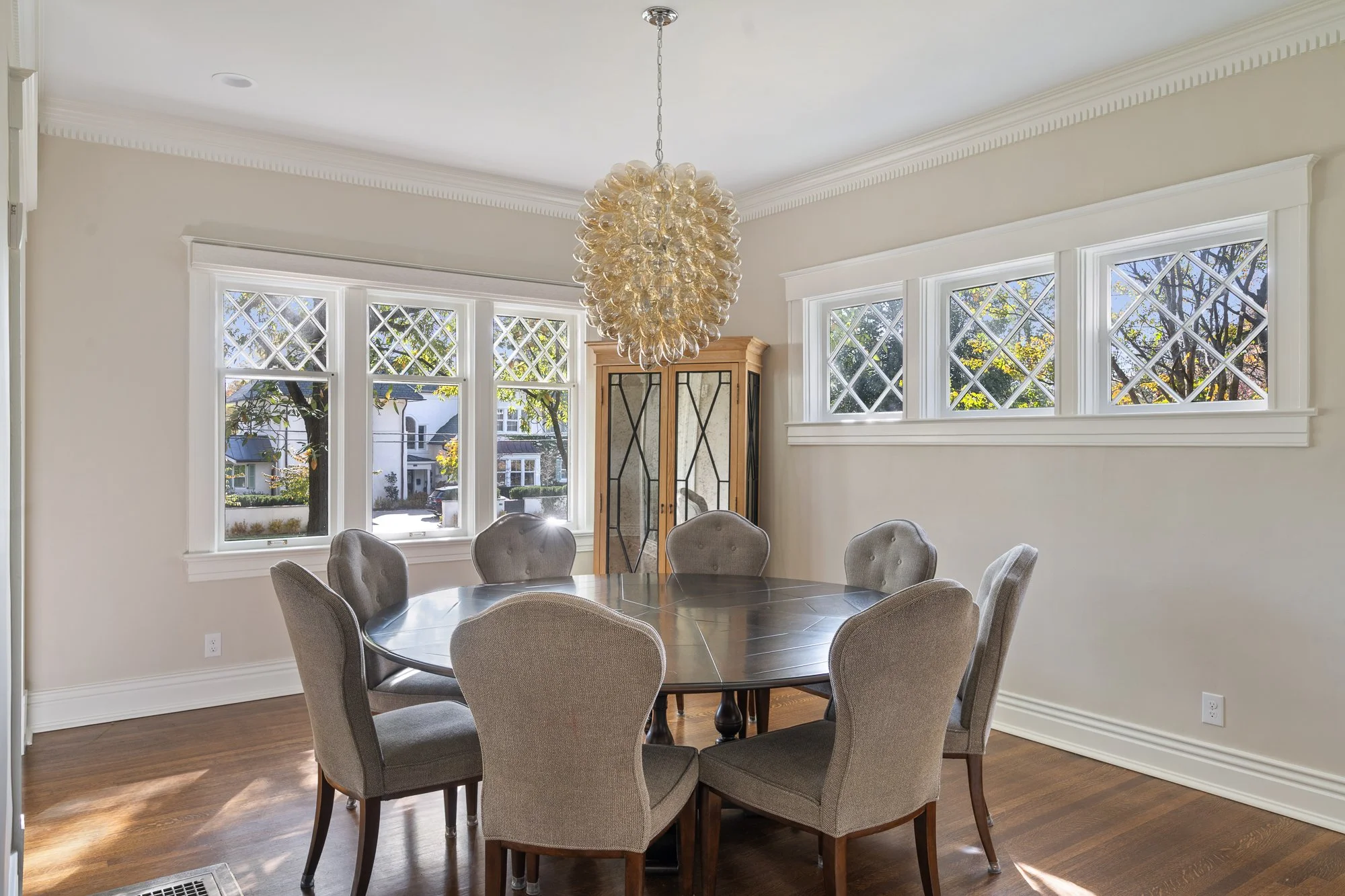 2525 Ransdell Ave interiors_webres-23.jpg