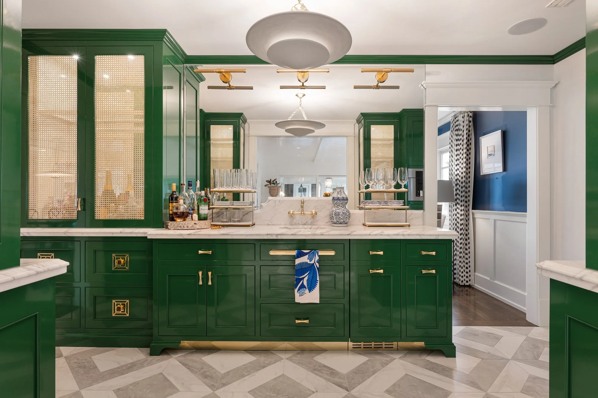 4500 River Road-24.jpg