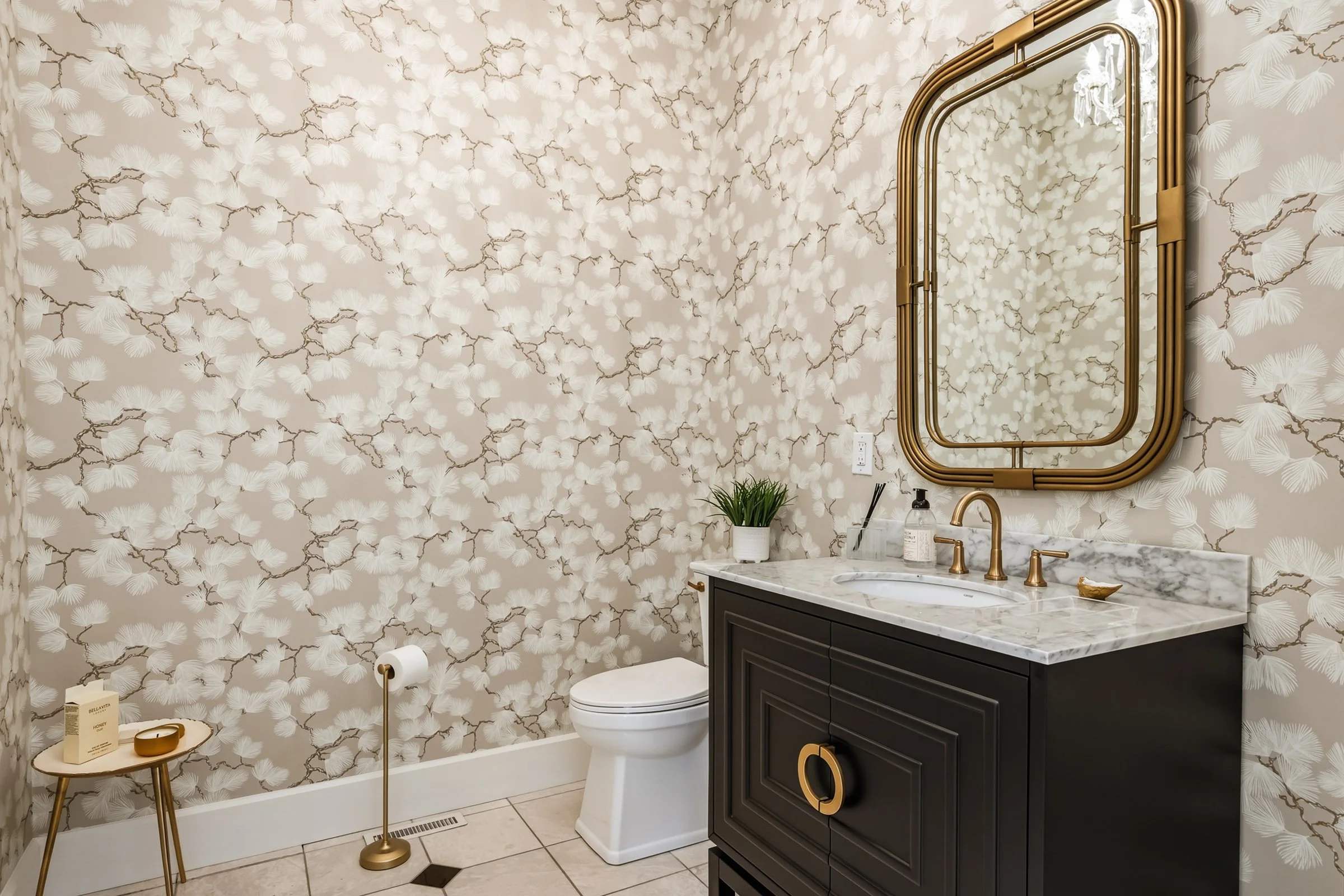 5109 Dunvegan Rd-60.jpg