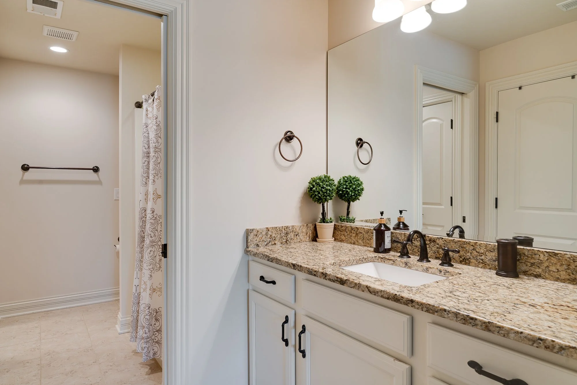 6119 Springhouse Farm Ln_web-33.jpg