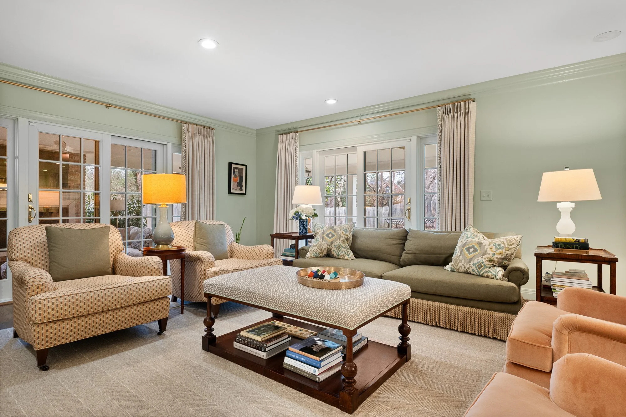 405 Mayfair Ln_web-18.jpg