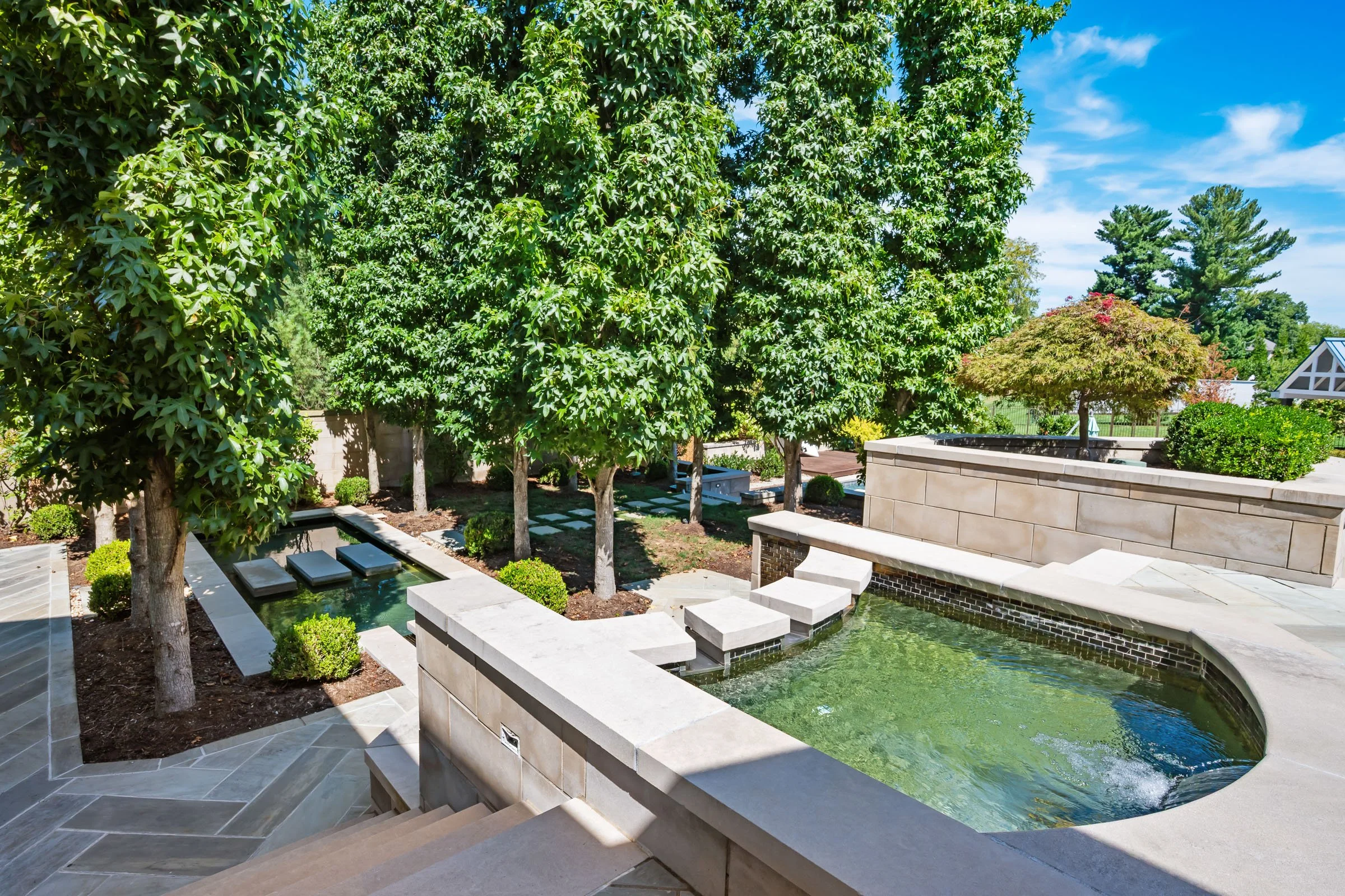 5109 Dunvegan Rd-68.jpg