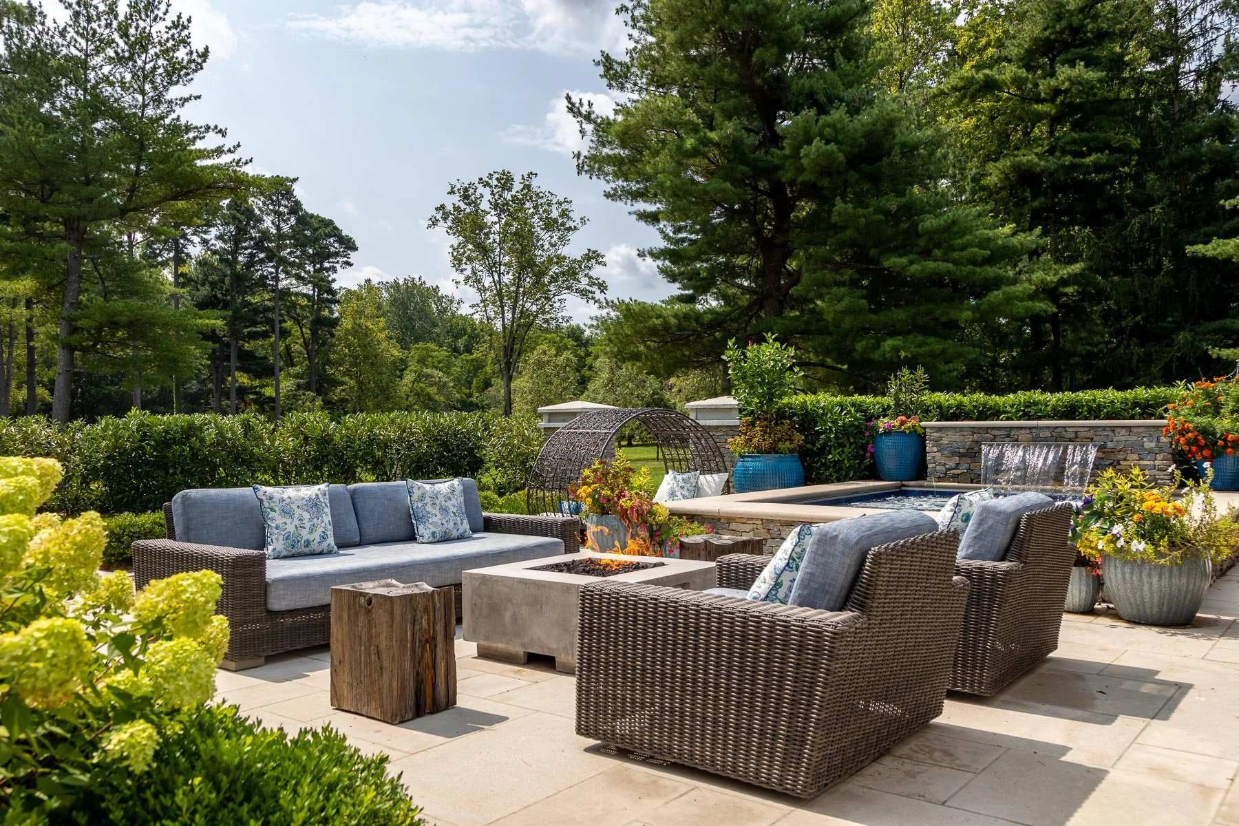 0284005 River Rd - INTERNET.jpg